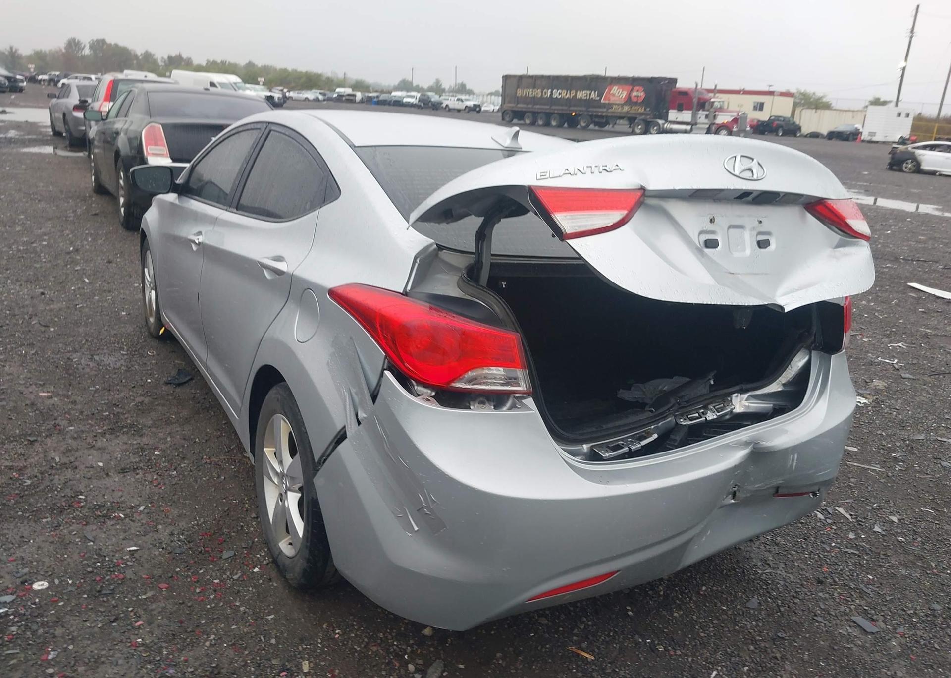 2013 HYUNDAI ELANTRA GLS