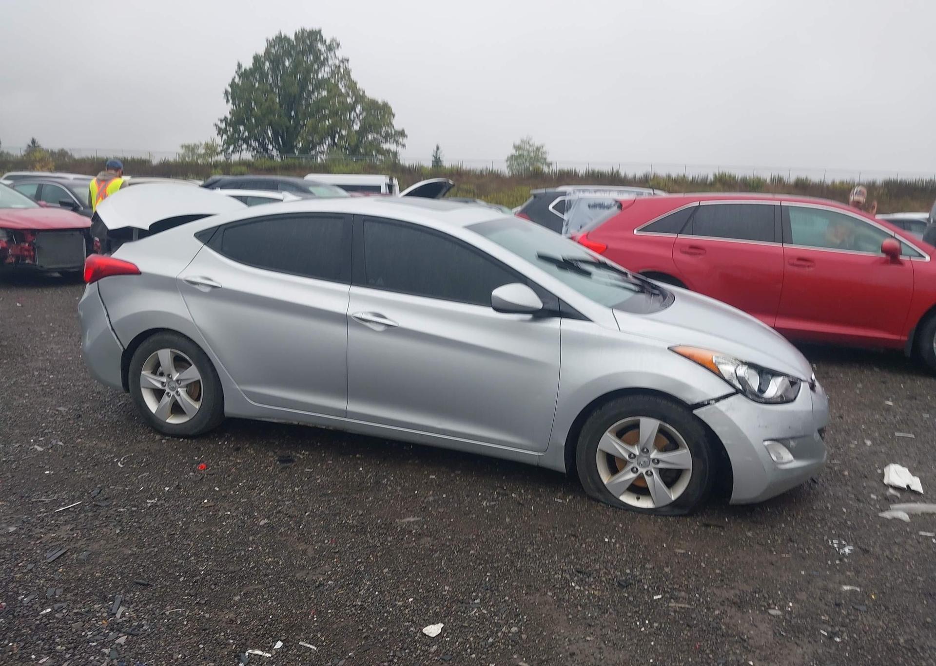 2013 HYUNDAI ELANTRA GLS