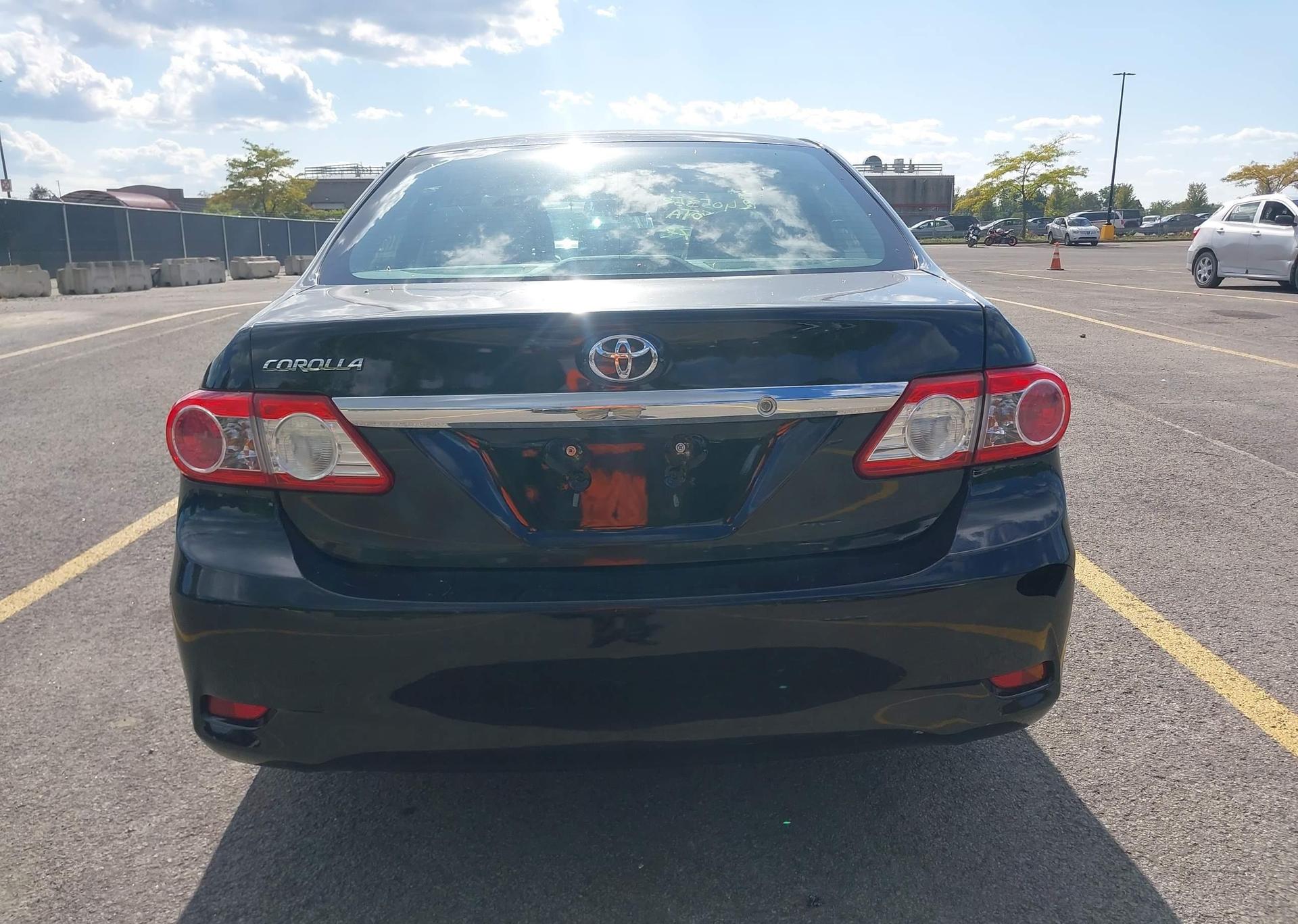 2012 TOYOTA COROLLA S