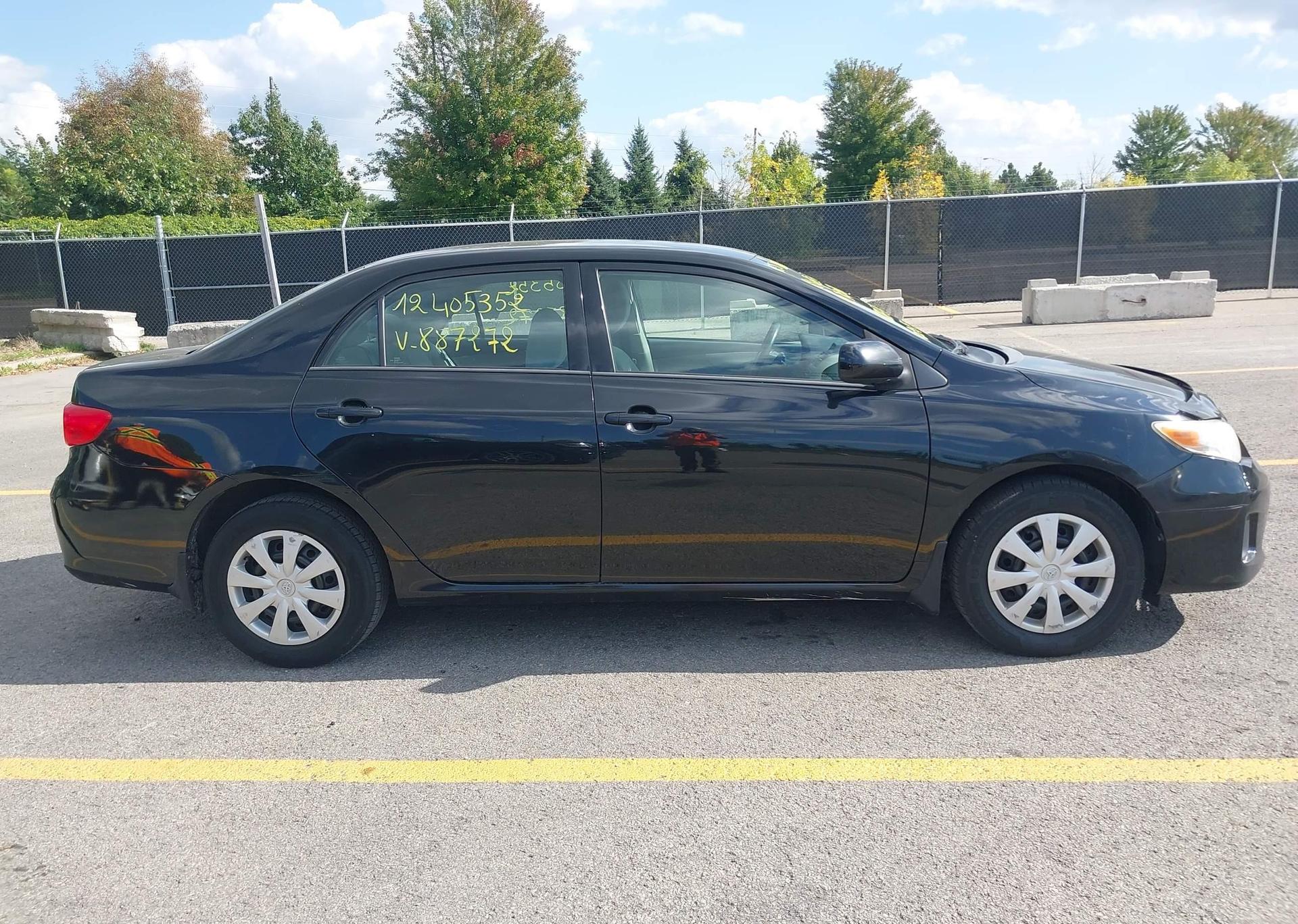 2012 TOYOTA COROLLA S