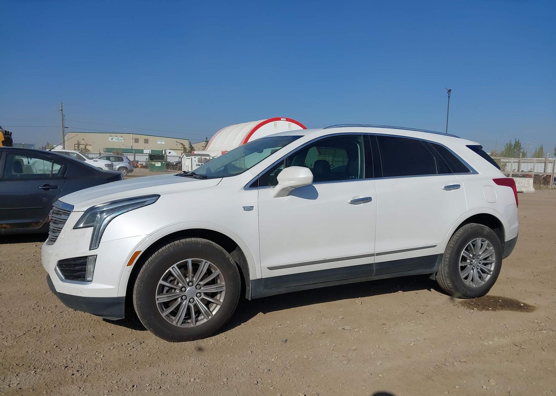 2017 CADILLAC XT5 LUXURY