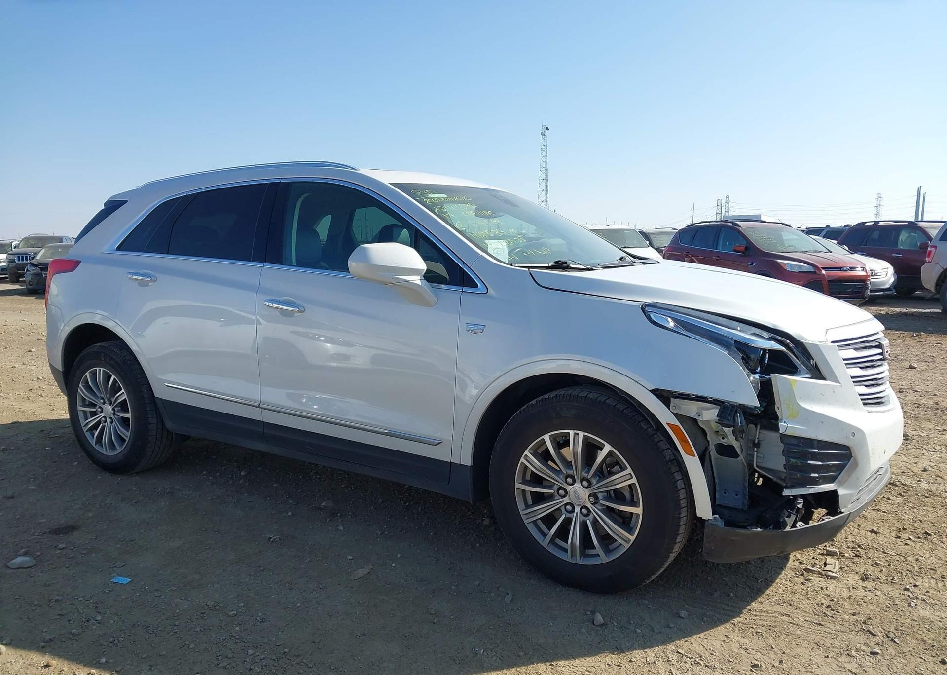 2017 CADILLAC XT5 LUXURY