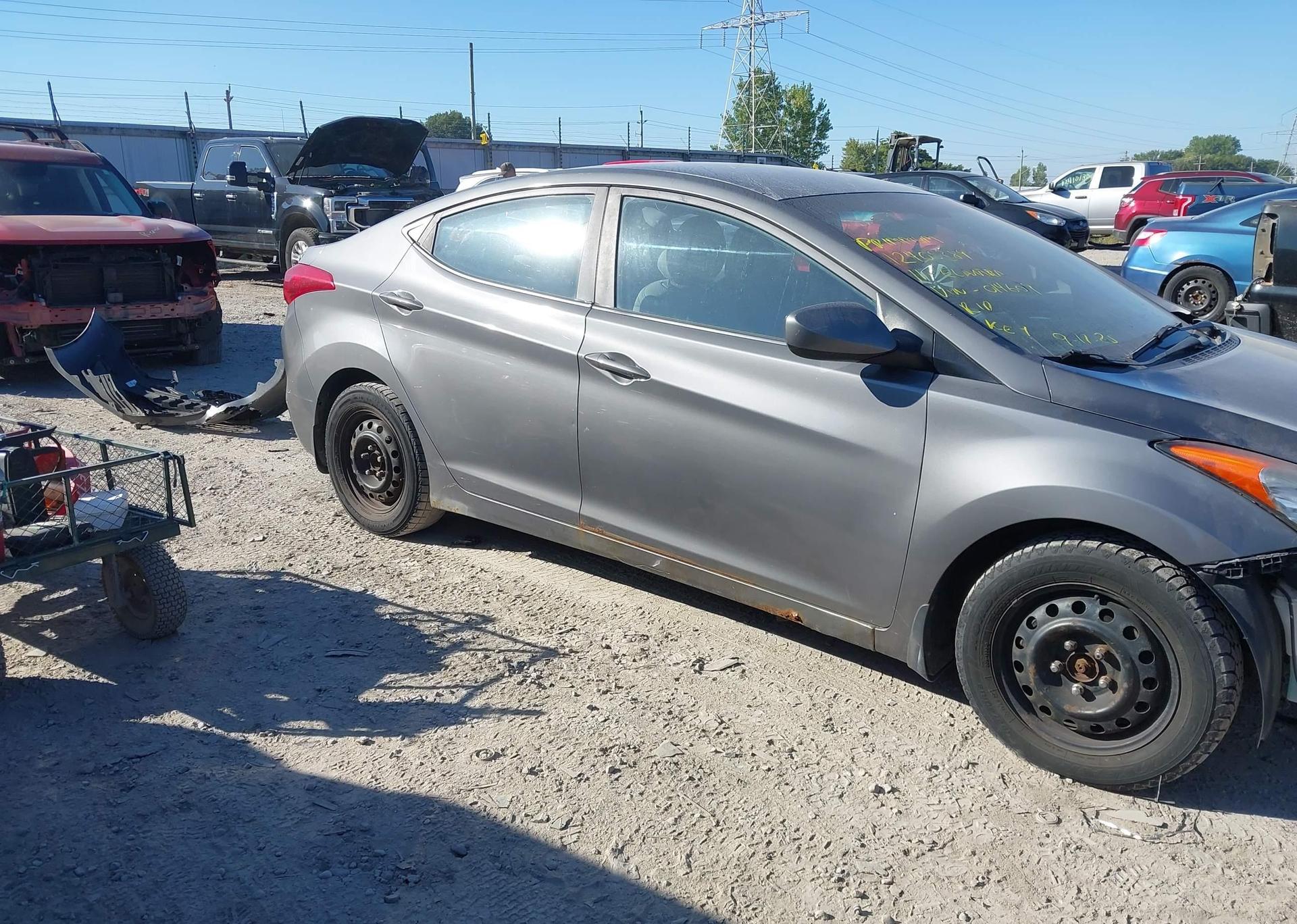 2011 HYUNDAI ELANTRA GL