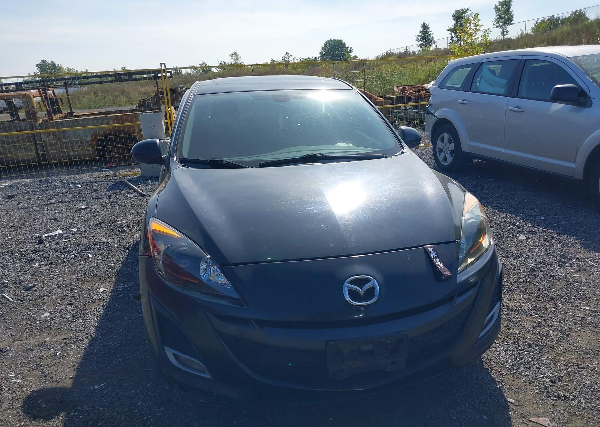 2011 MAZDA MAZDA3 GS