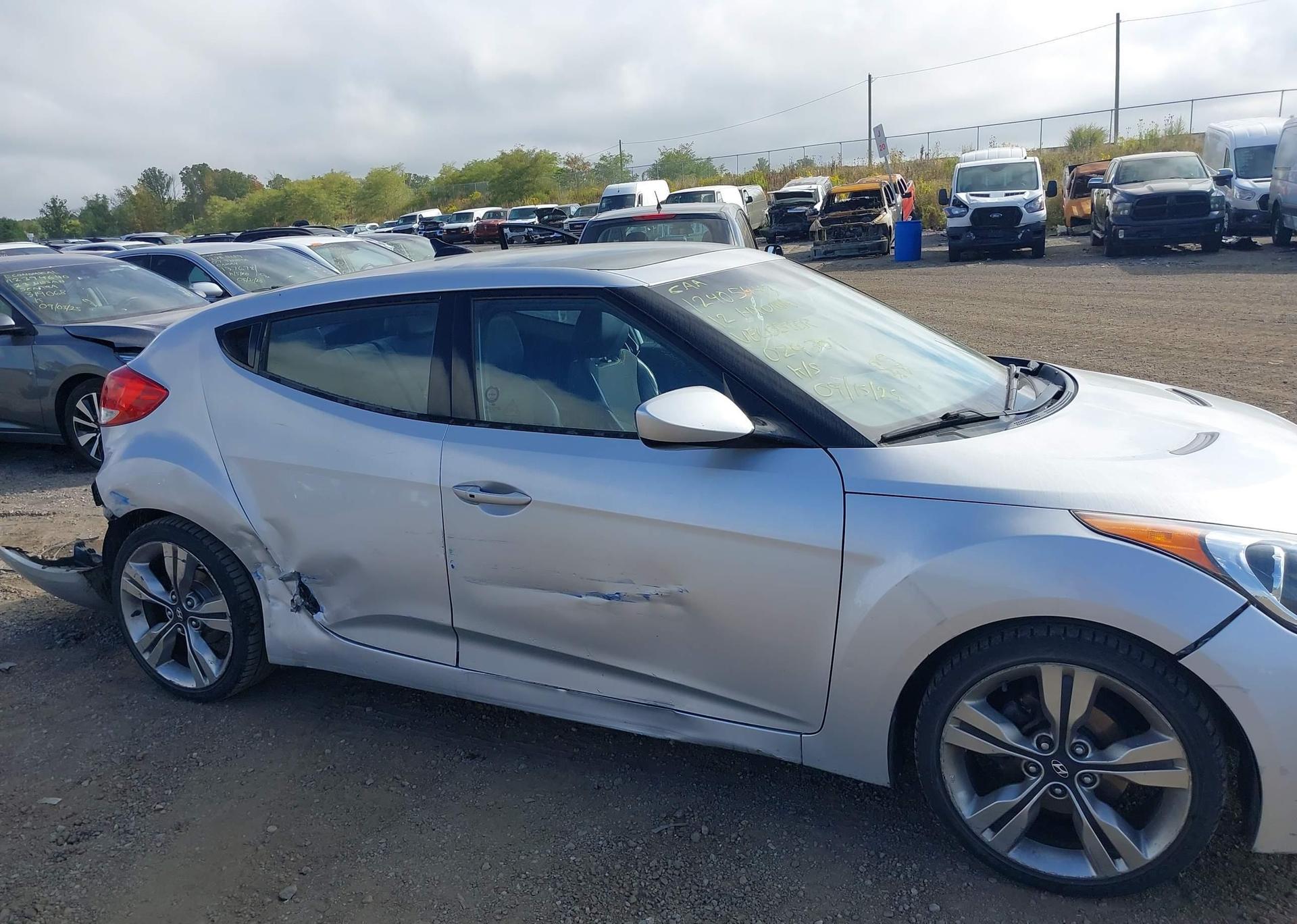 2012 HYUNDAI VELOSTER