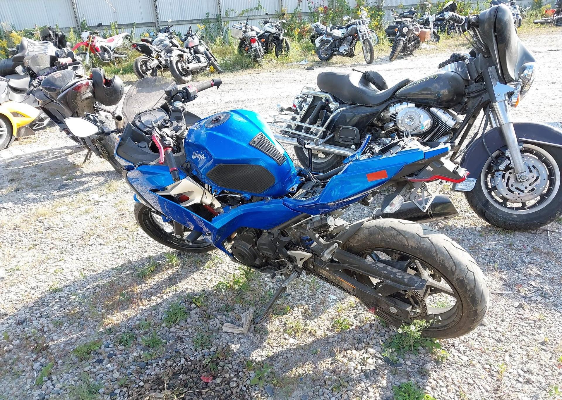 2018 KAWASAKI EX400