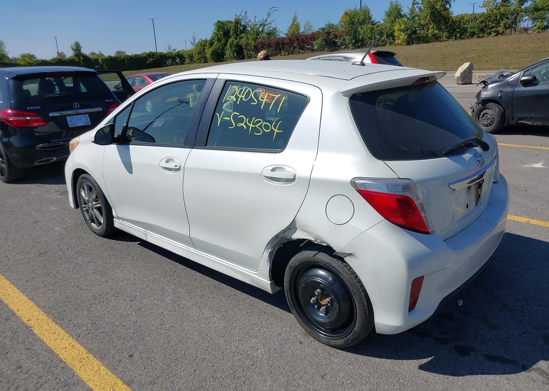 2012 TOYOTA YARIS