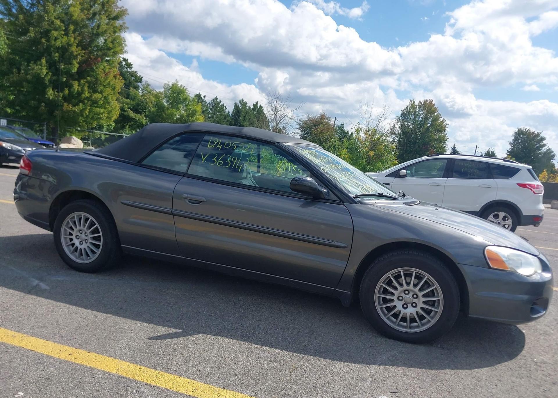 2004 CHRYSLER SEBRING LX