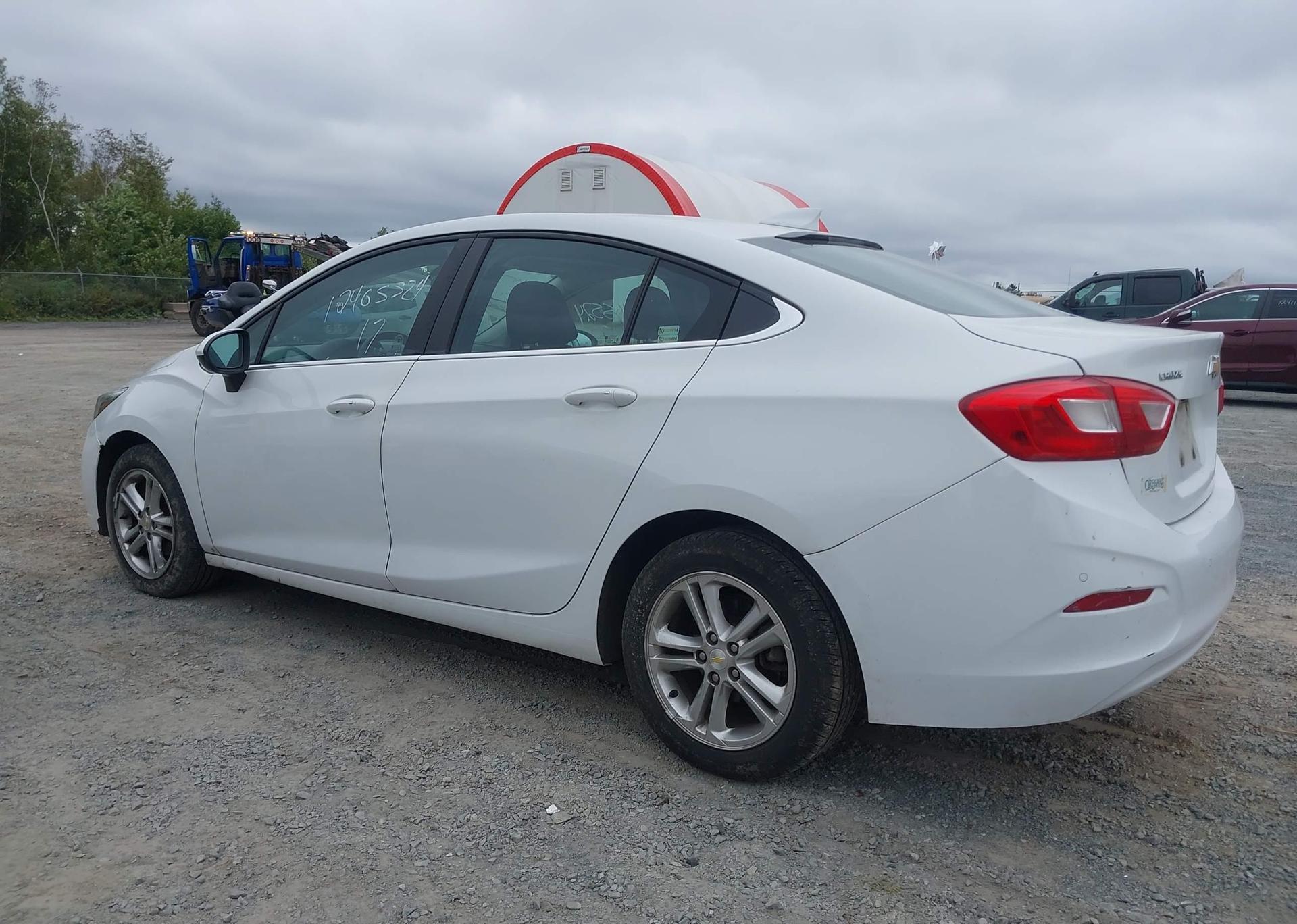 2017 CHEVROLET CRUZE LT AUTO