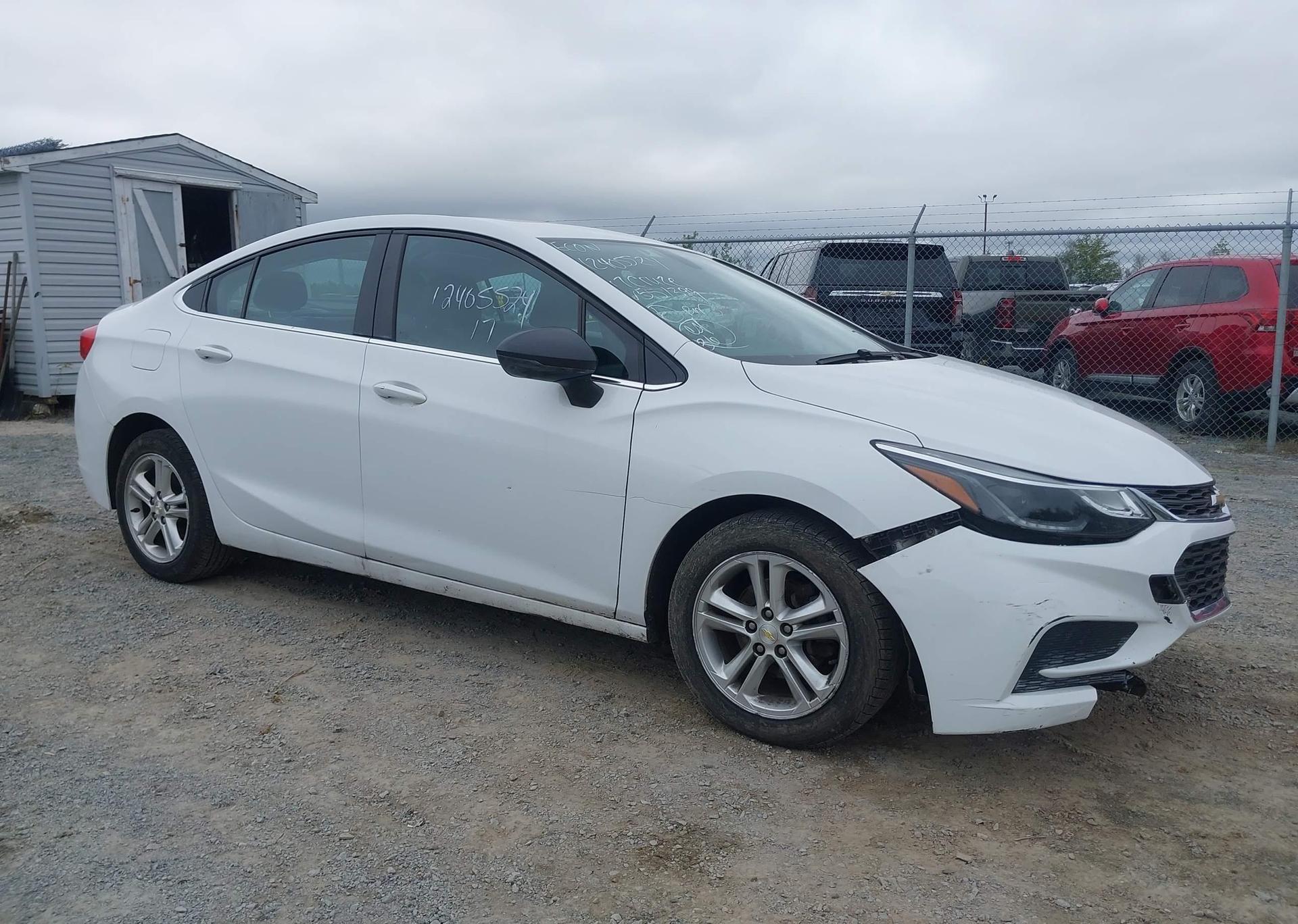 2017 CHEVROLET CRUZE LT AUTO