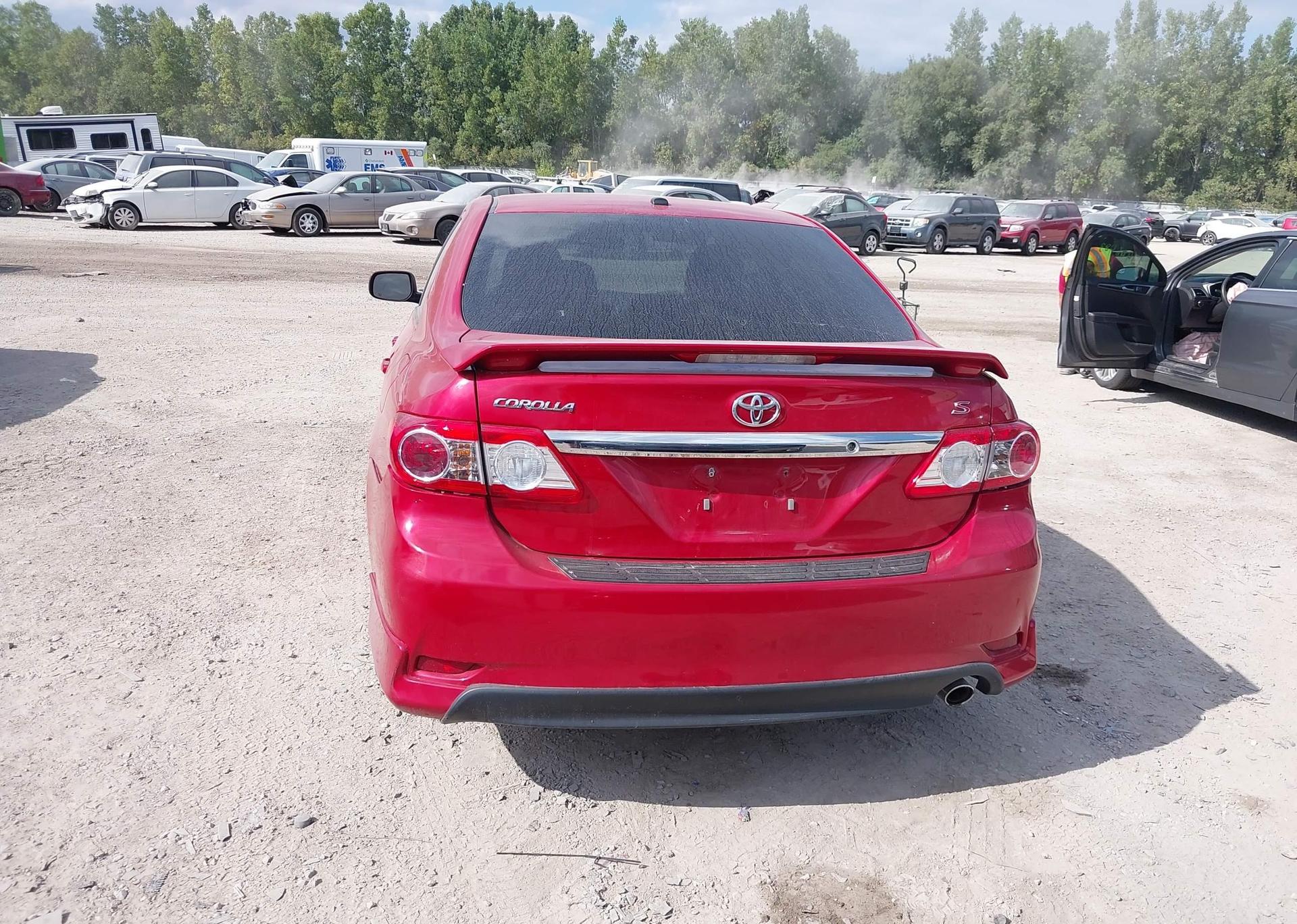 2012 TOYOTA COROLLA