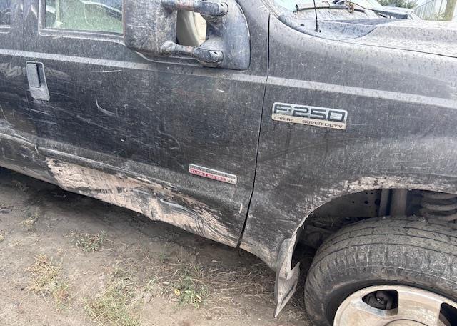 2006 FORD F-250 LARIAT