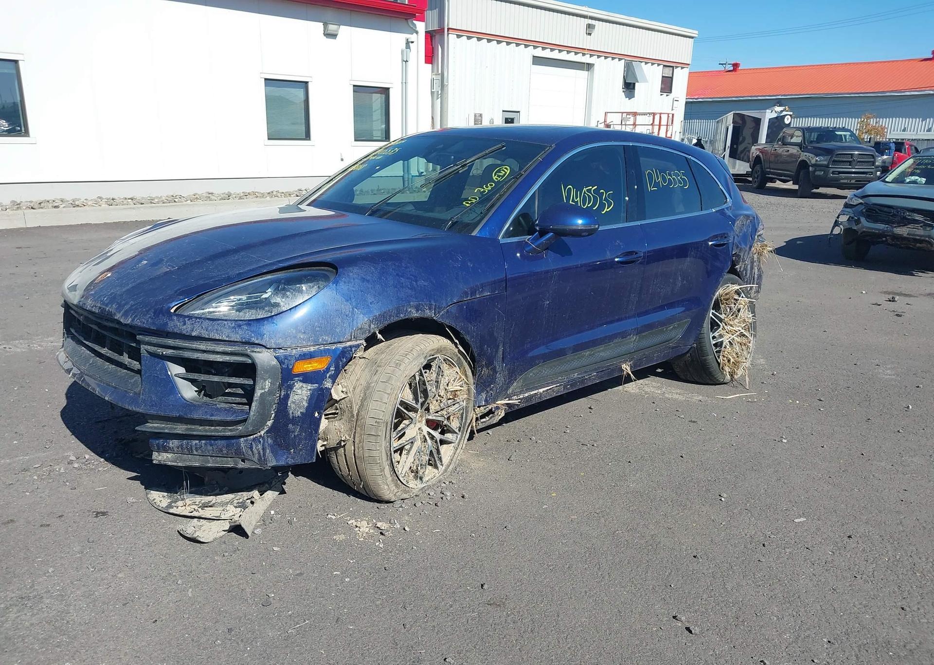 2023 PORSCHE MACAN S