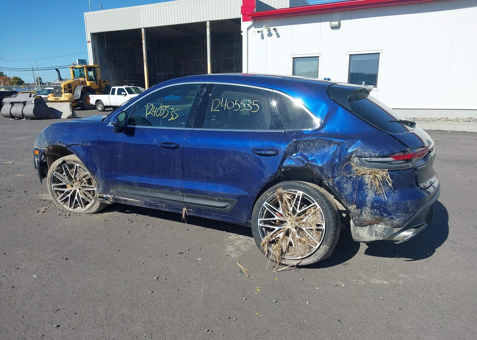 2023 PORSCHE MACAN S