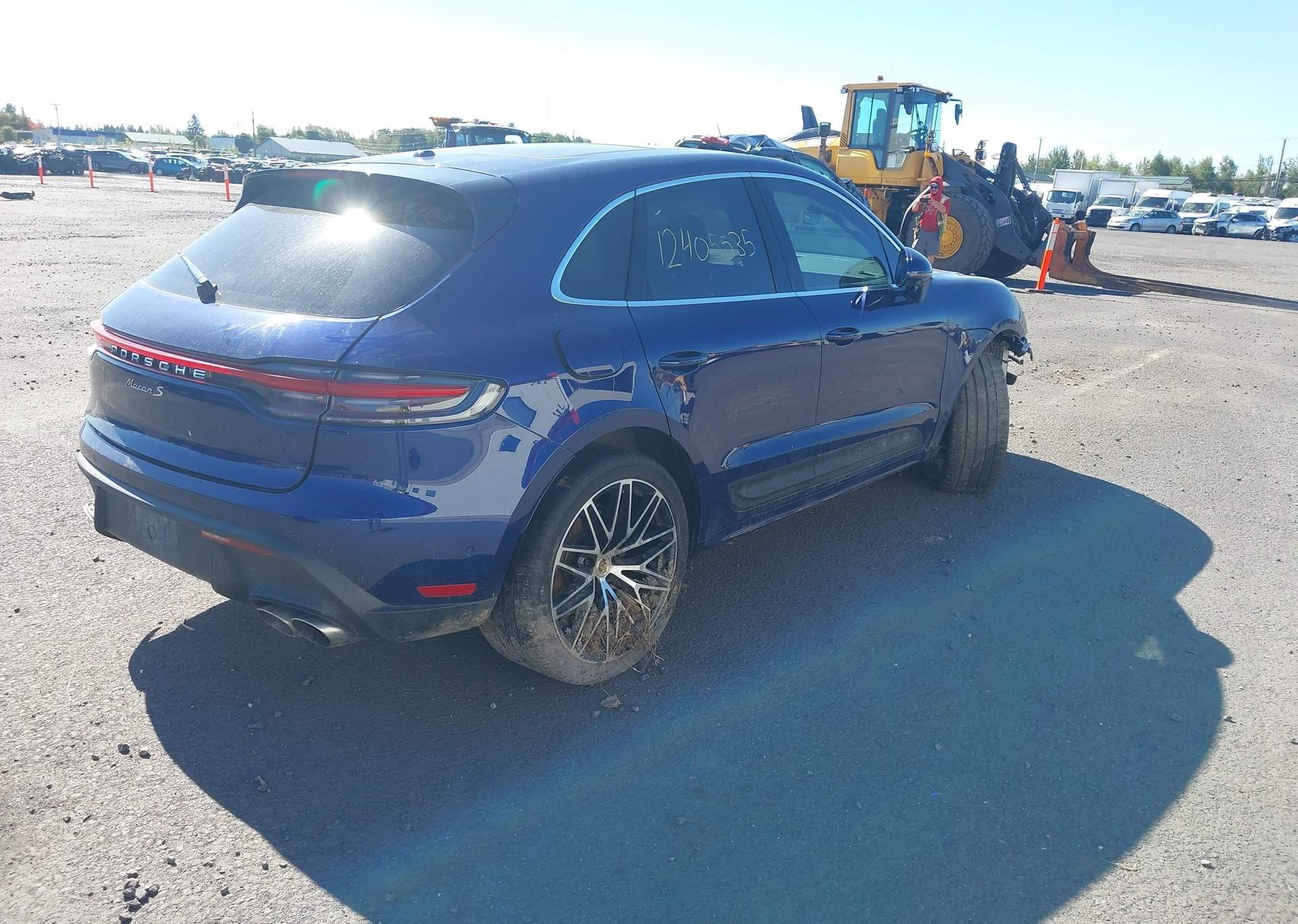 2023 PORSCHE MACAN S
