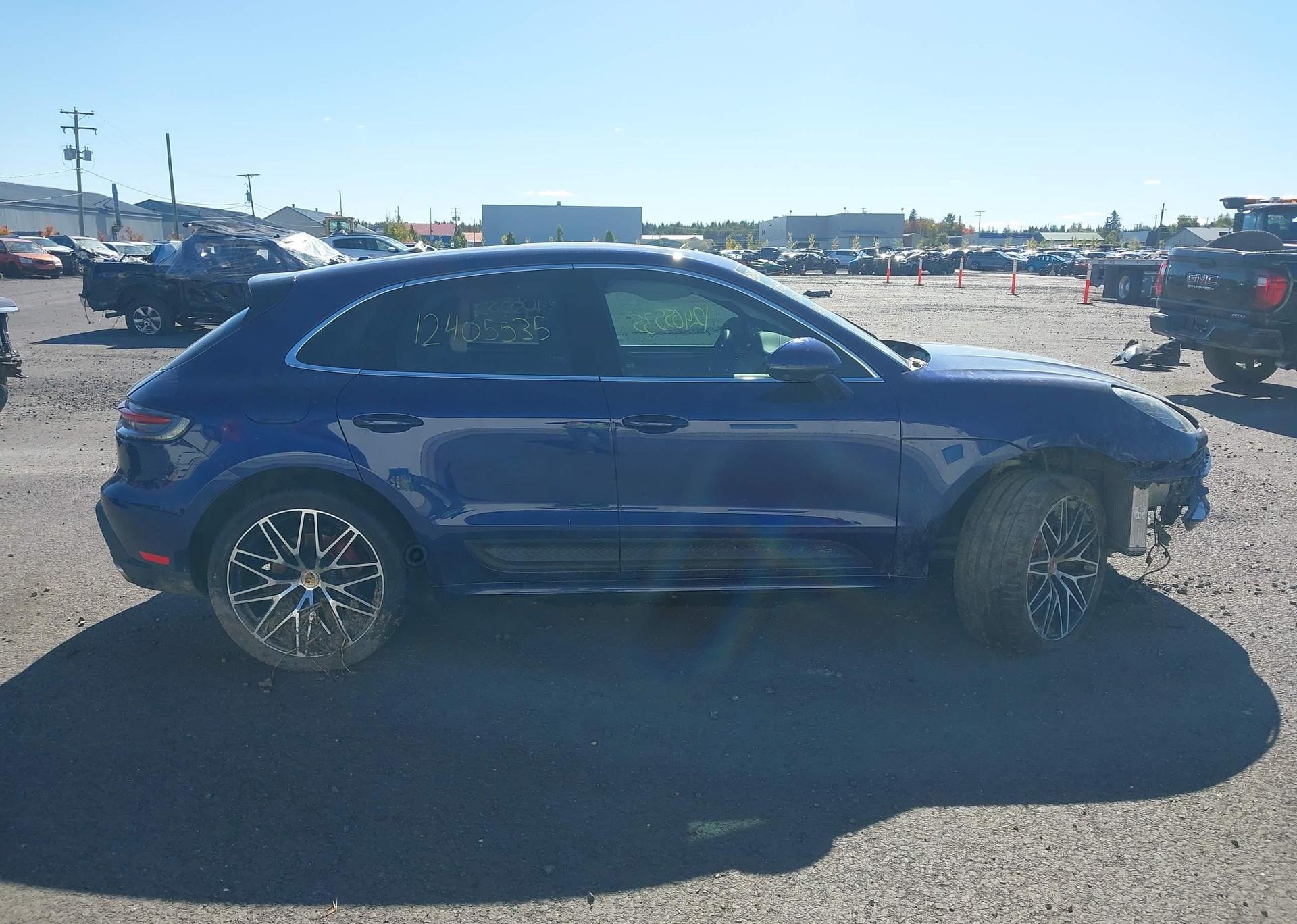 2023 PORSCHE MACAN S
