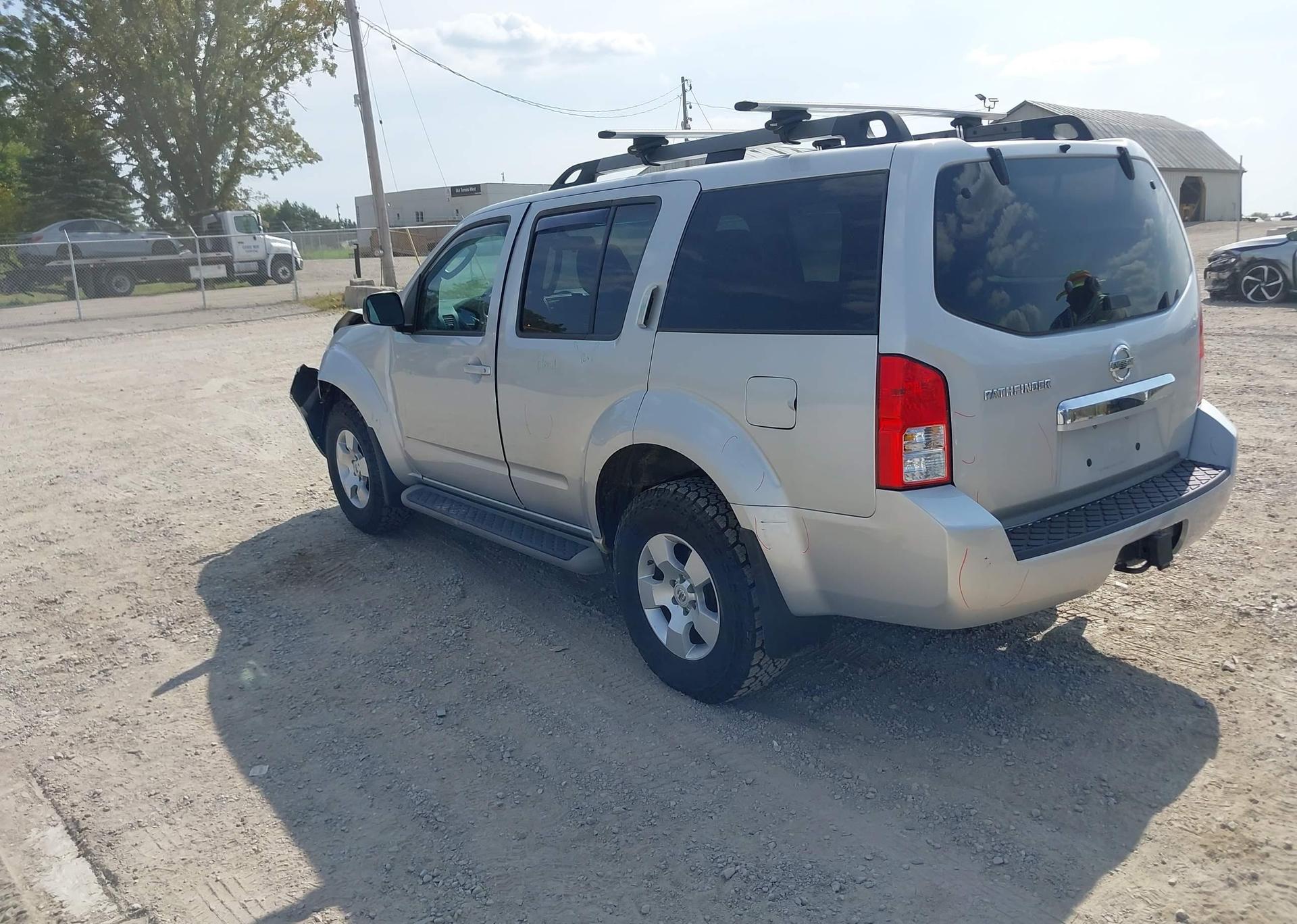 2012 NISSAN PATHFINDER S