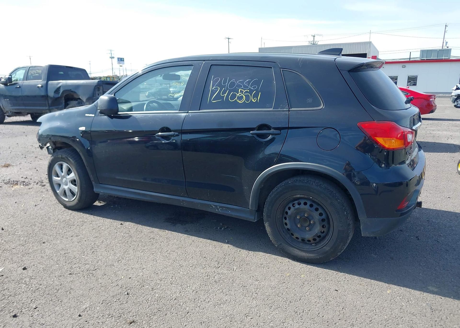 2018 MITSUBISHI RVR ES