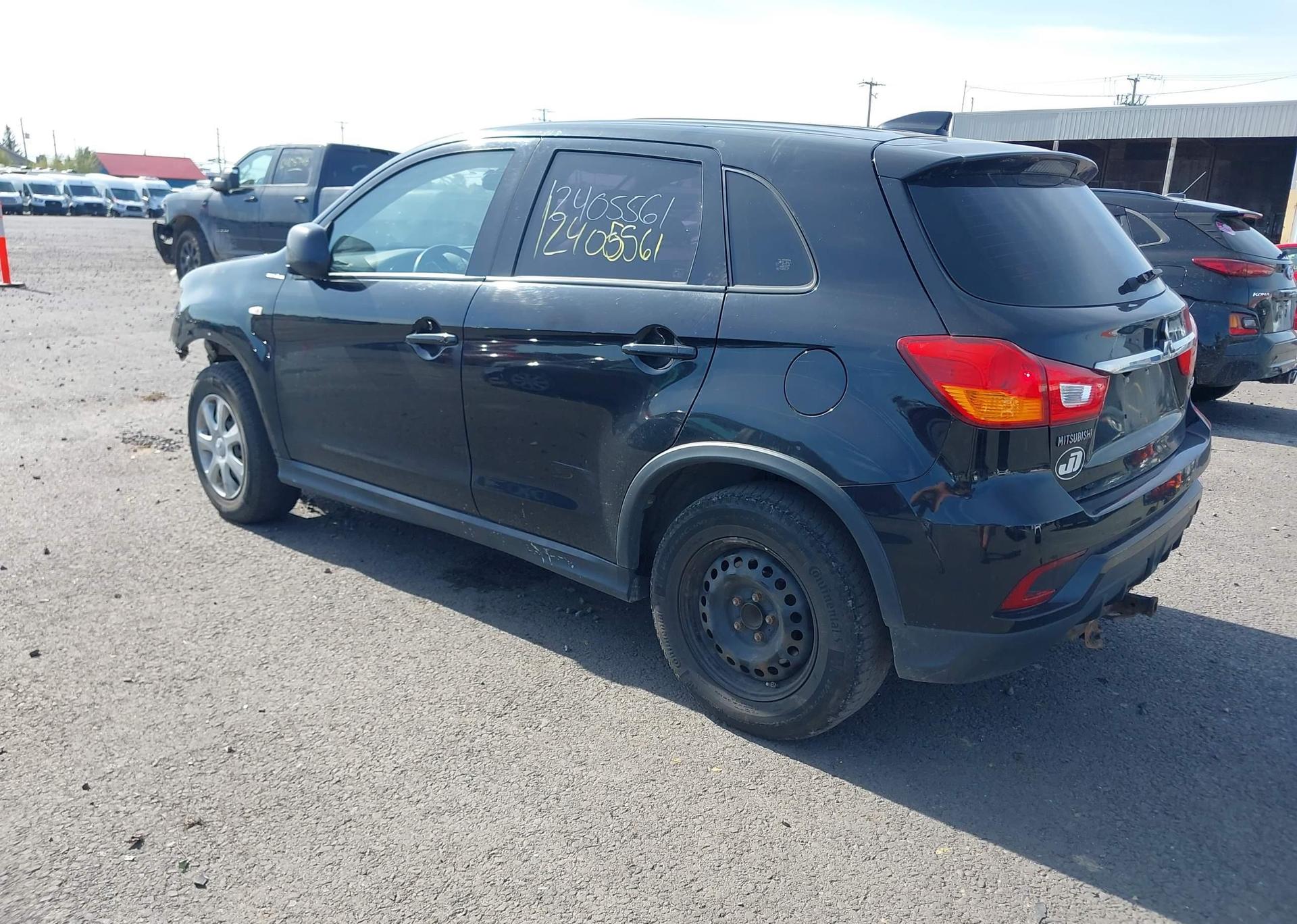 2018 MITSUBISHI RVR ES