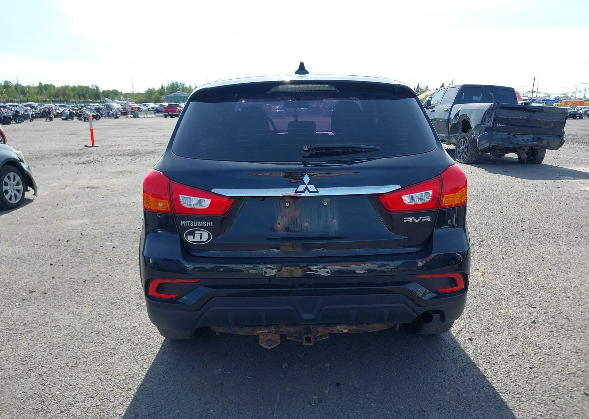 2018 MITSUBISHI RVR ES
