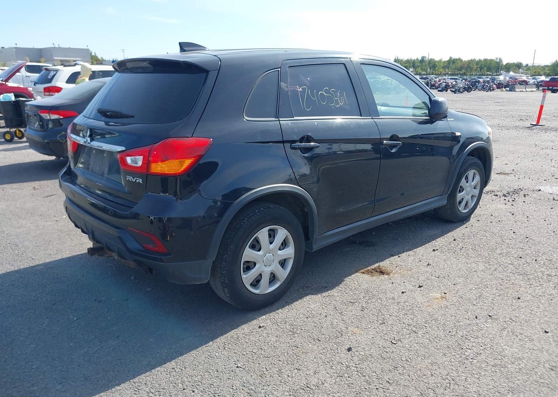 2018 MITSUBISHI RVR ES