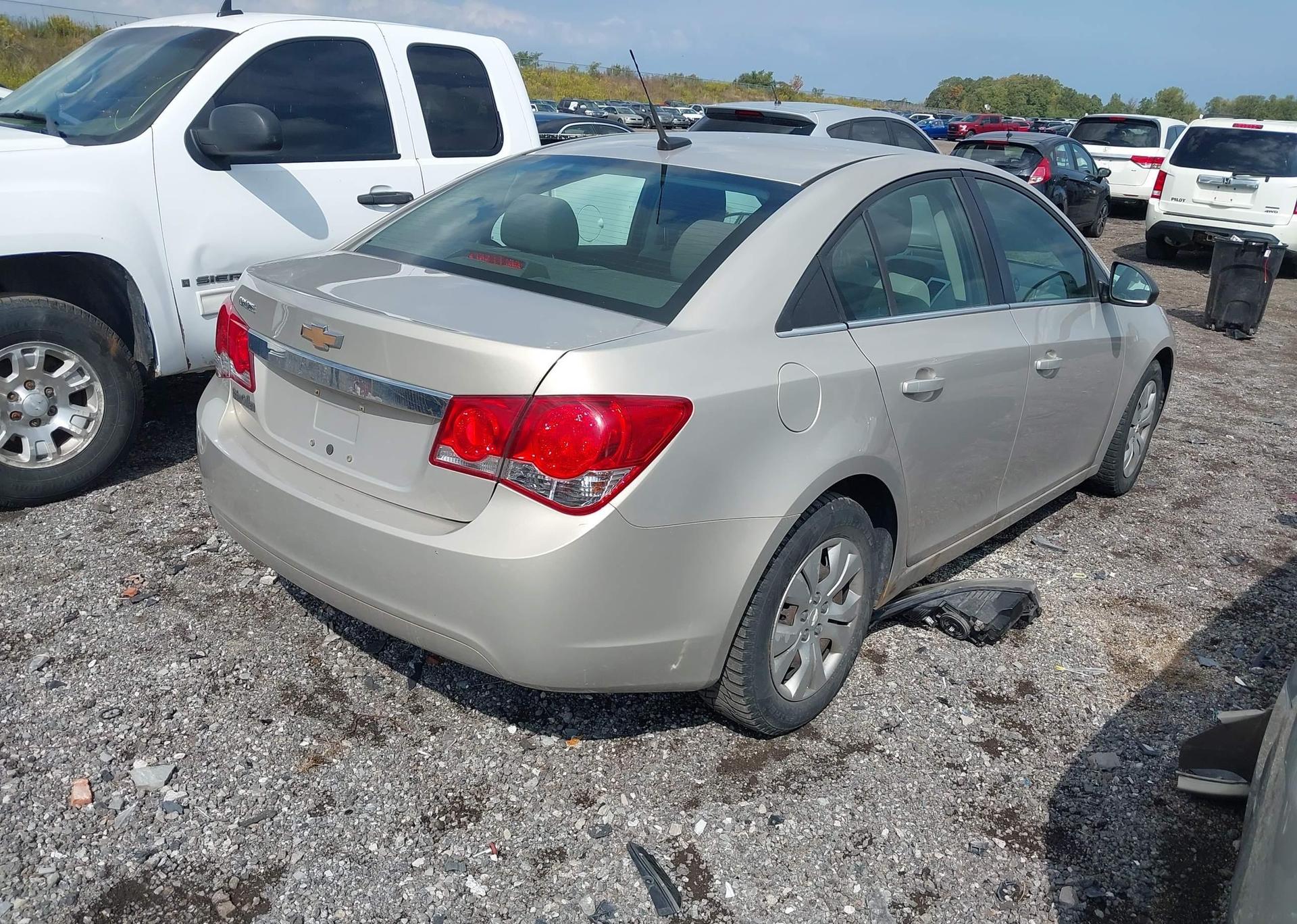 2012 CHEVROLET CRUZE