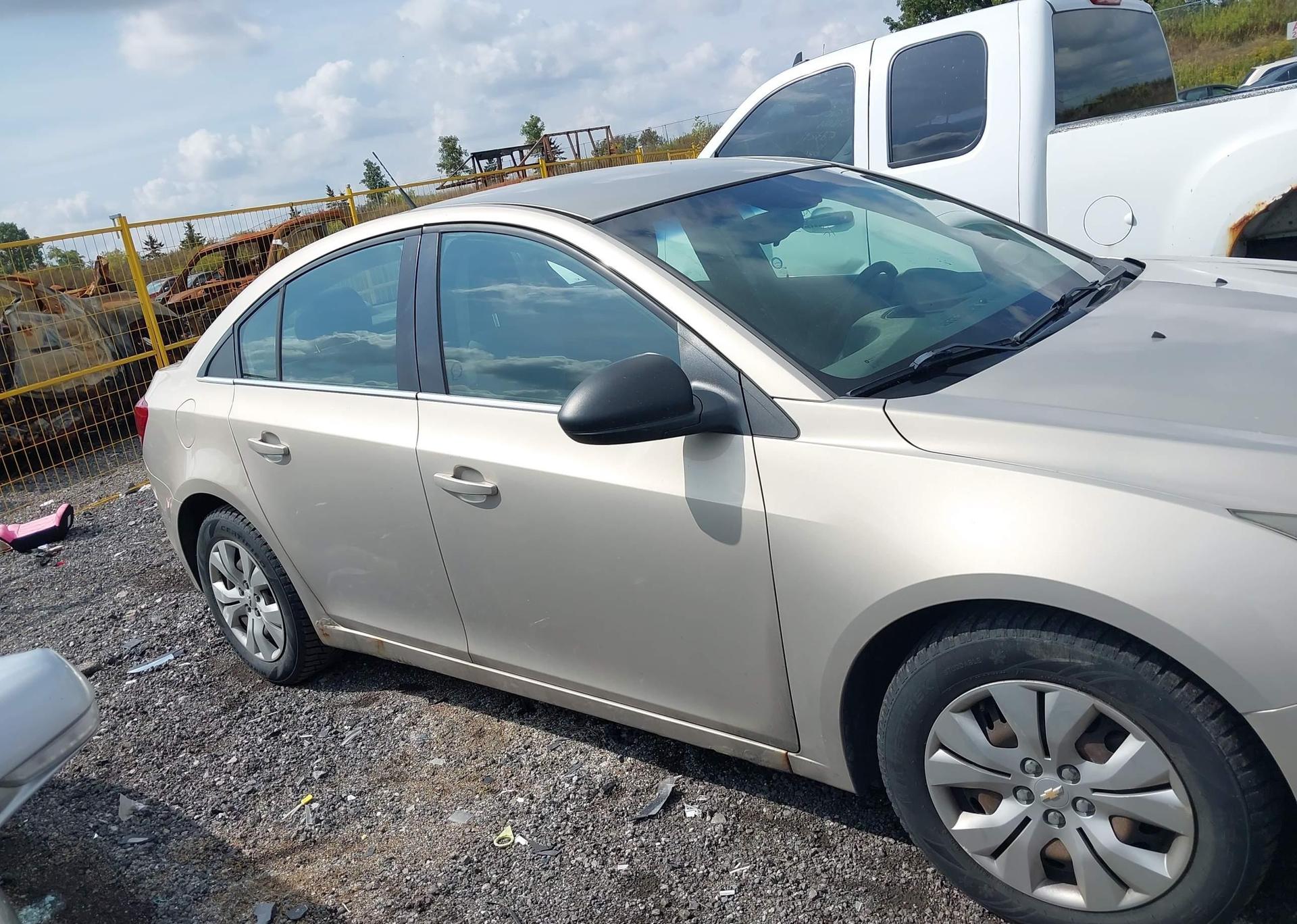 2012 CHEVROLET CRUZE