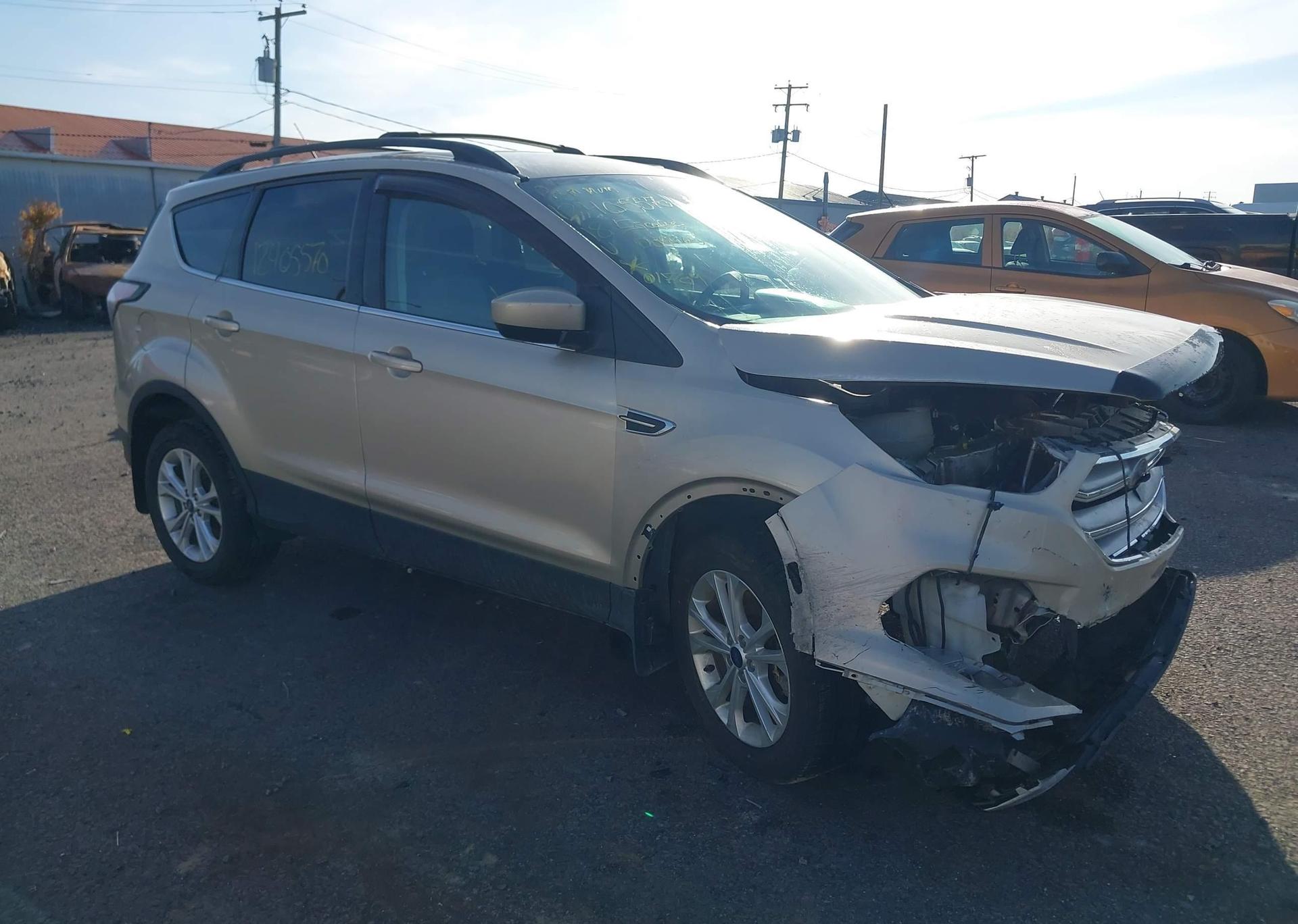 2018 FORD ESCAPE SE