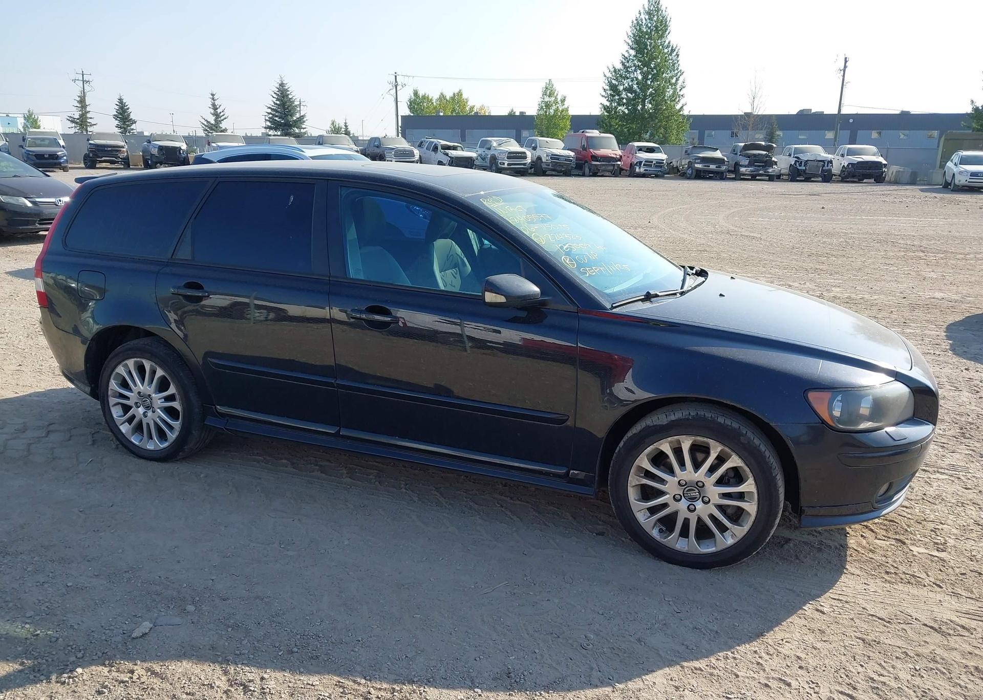 2006 VOLVO V50 T5