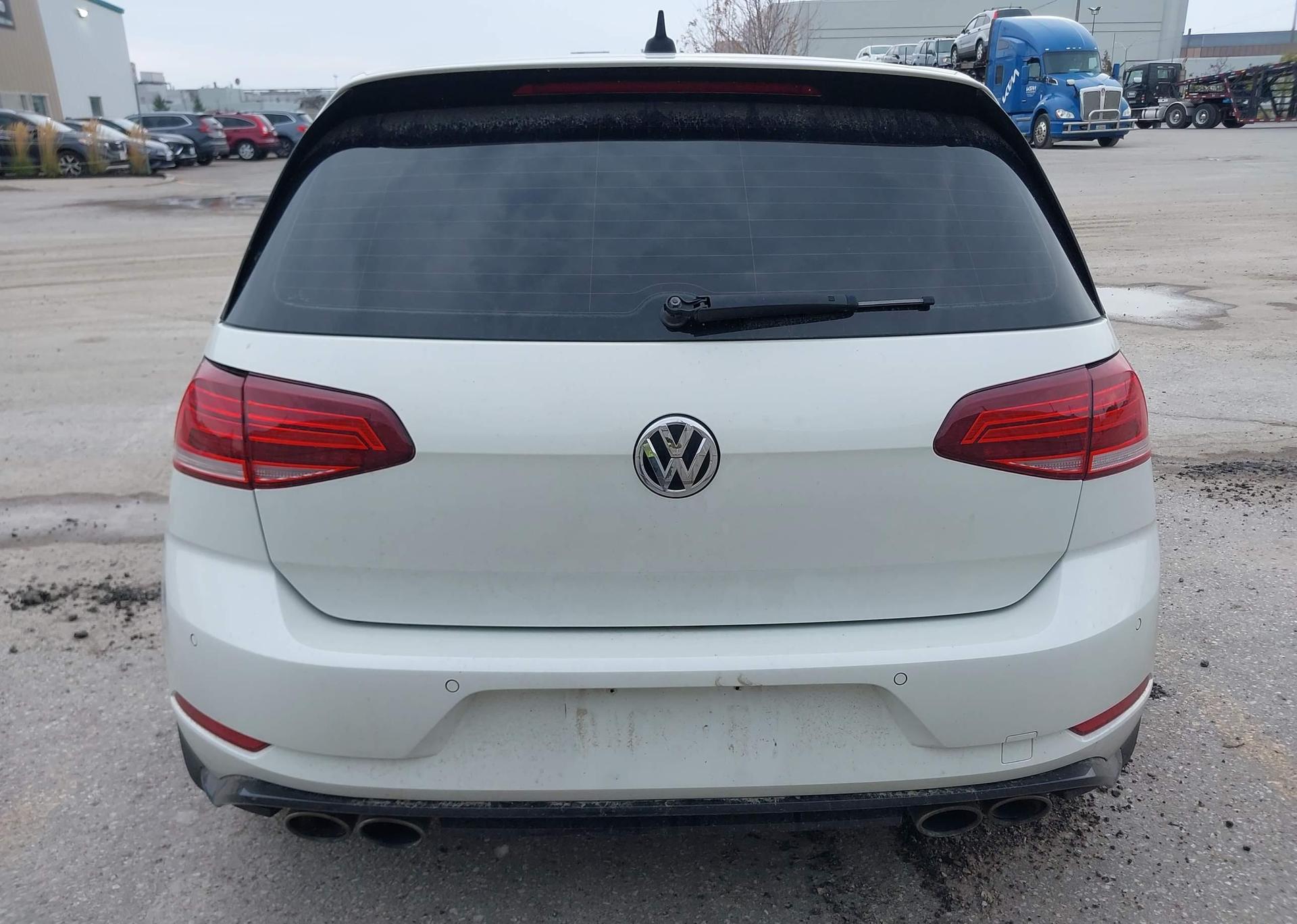 2019 VOLKSWAGEN GOLF R