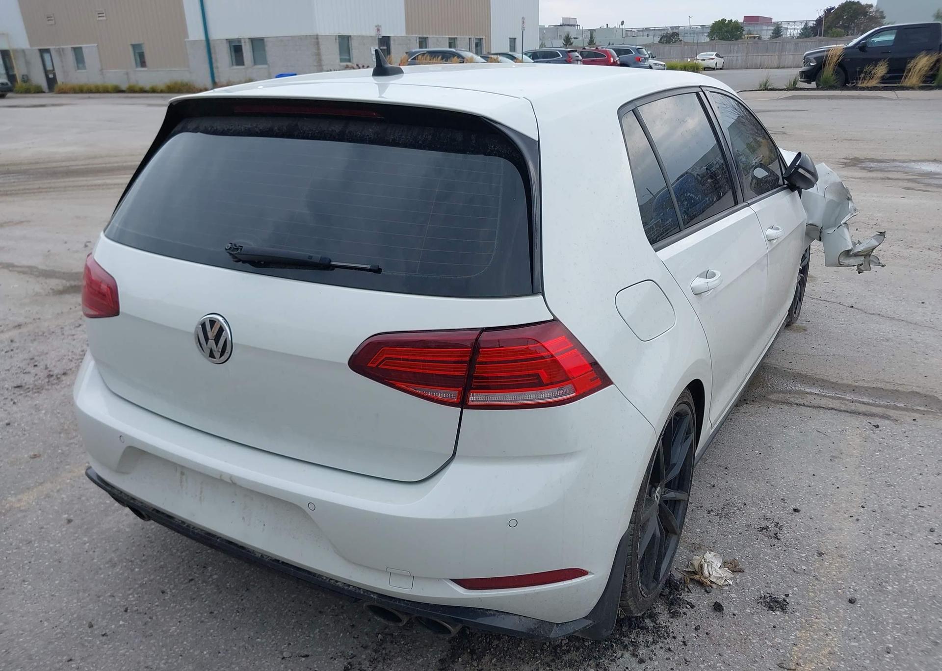 2019 VOLKSWAGEN GOLF R