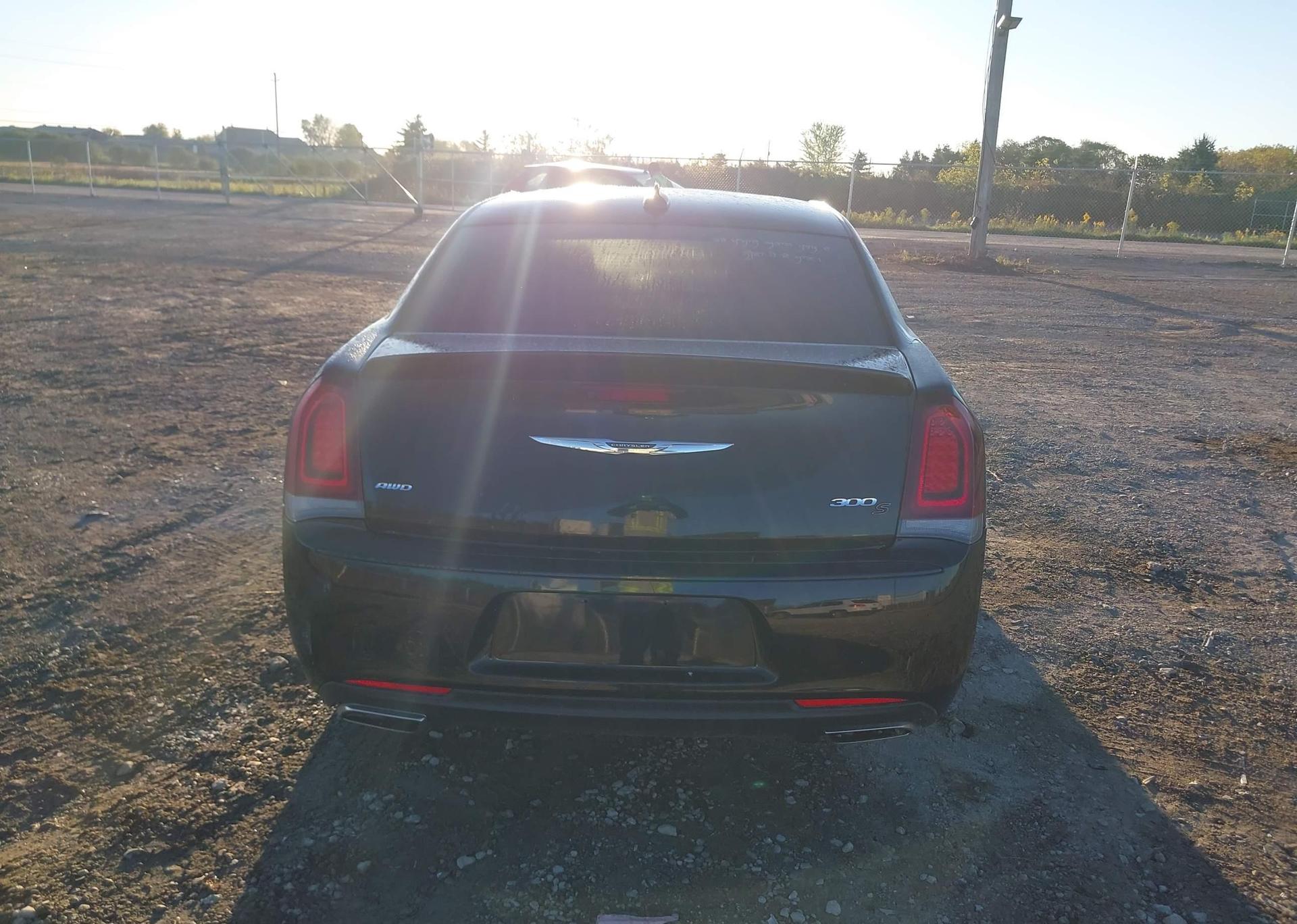 2019 CHRYSLER 300 S
