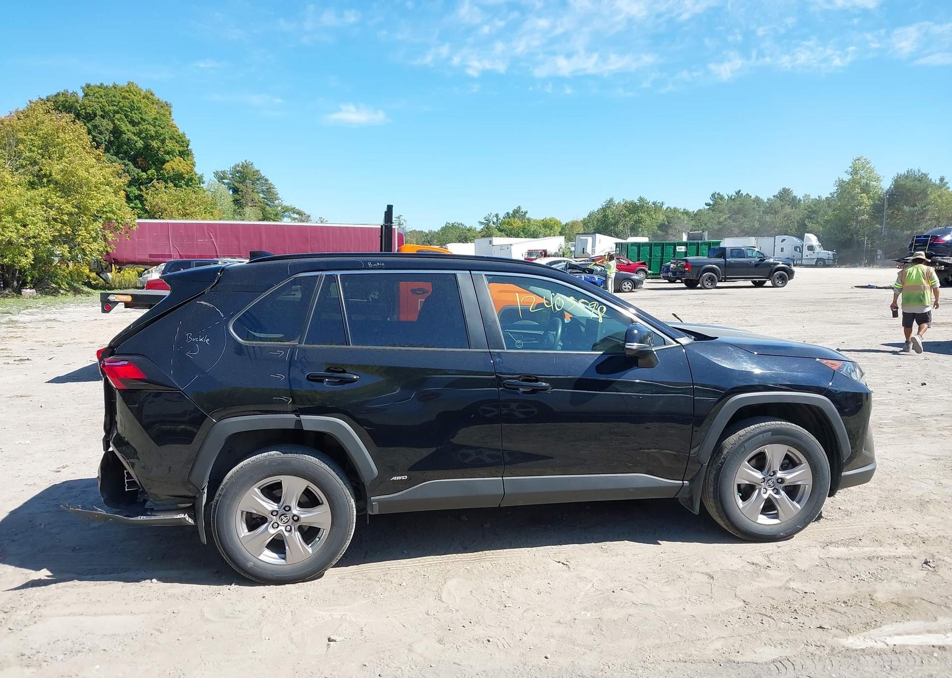 2023 TOYOTA RAV4