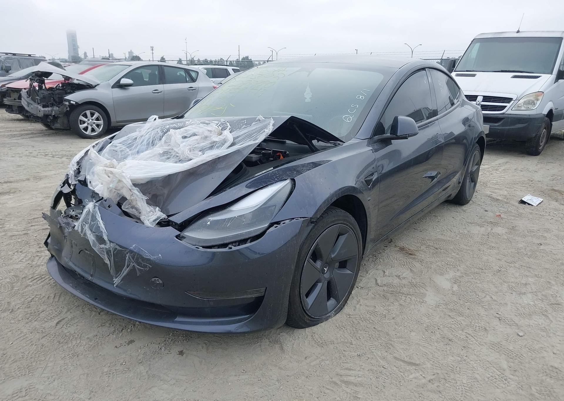 2022 TESLA MODEL 3