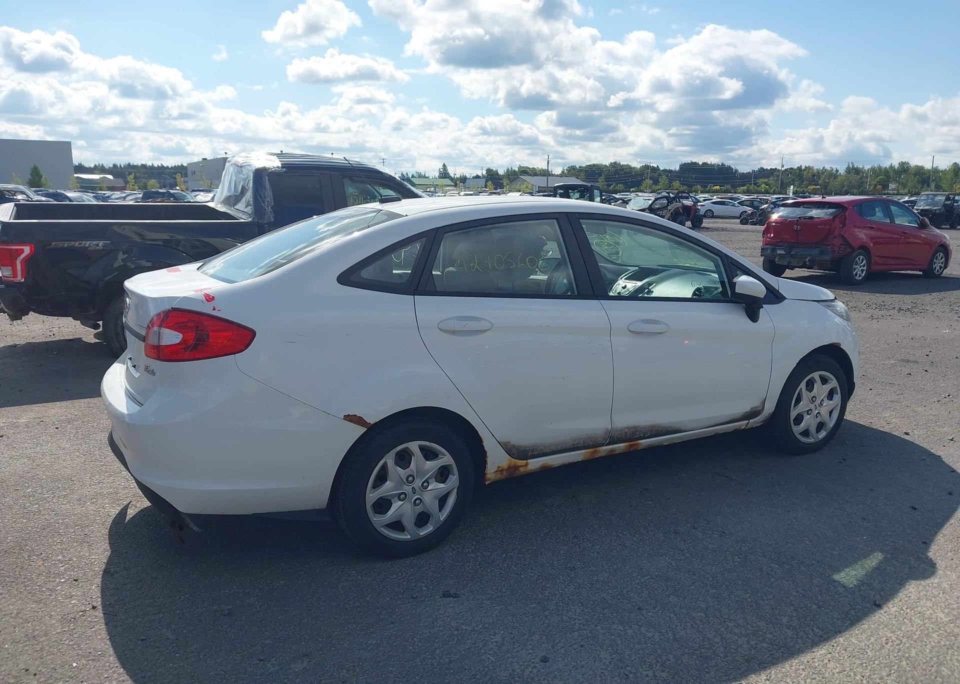 2012 FORD FIESTA SE