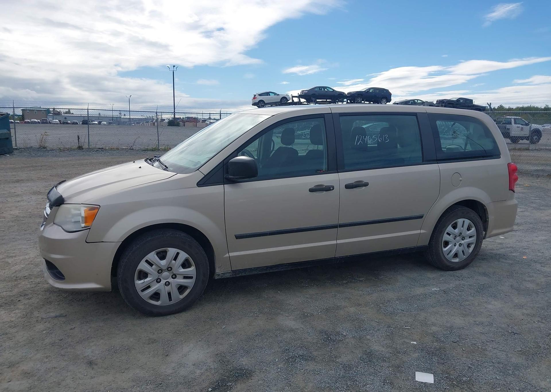 2015 DODGE GRAND CARAVAN SE