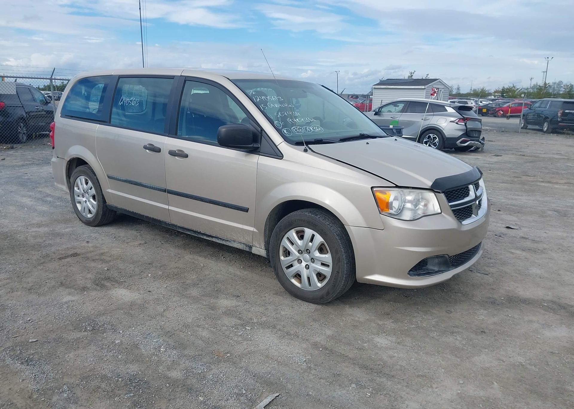 2015 DODGE GRAND CARAVAN SE