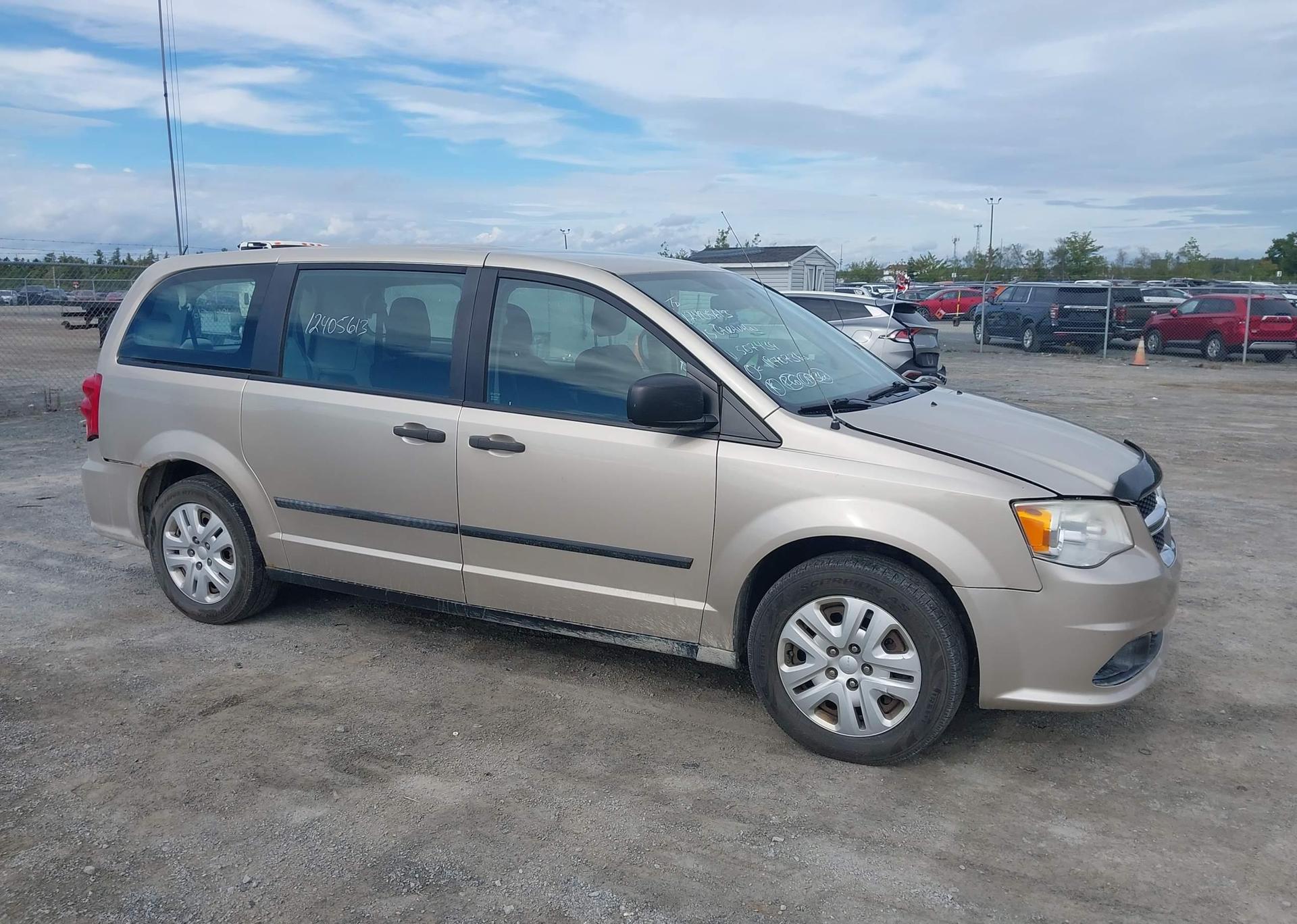 2015 DODGE GRAND CARAVAN SE