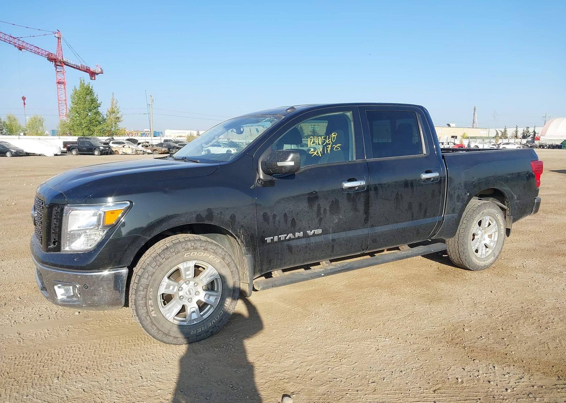 2019 NISSAN TITAN SV