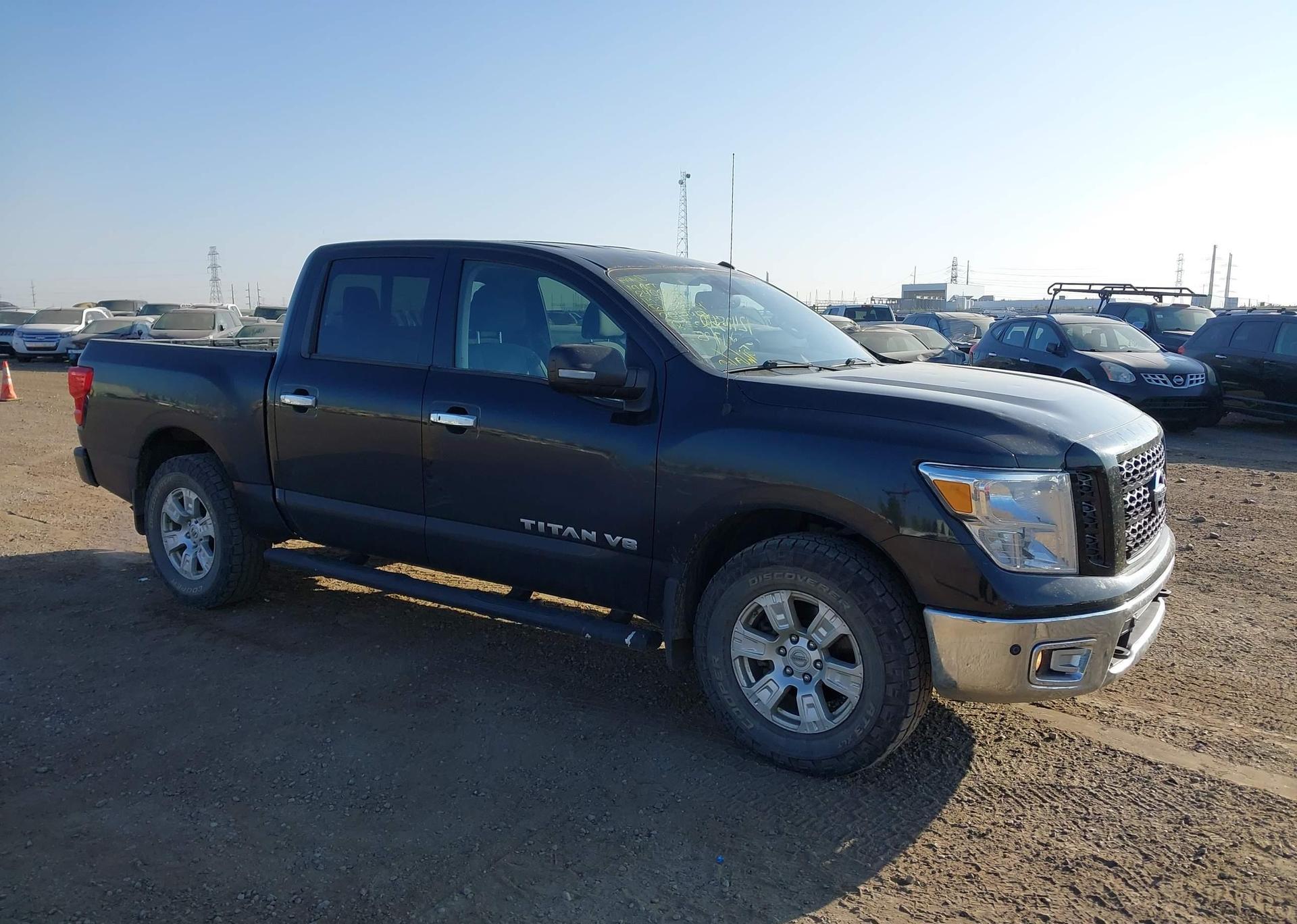 2019 NISSAN TITAN SV