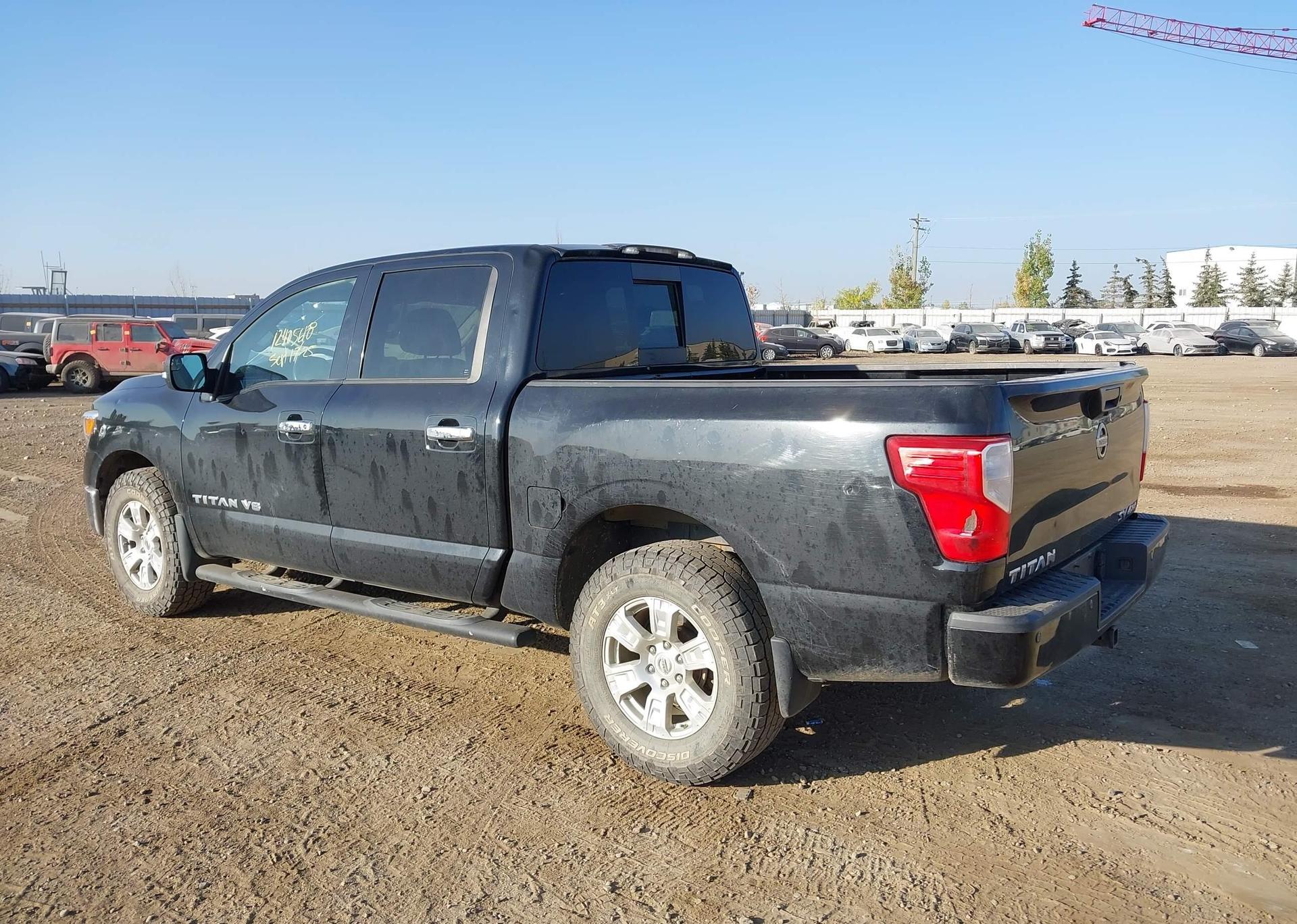 2019 NISSAN TITAN SV
