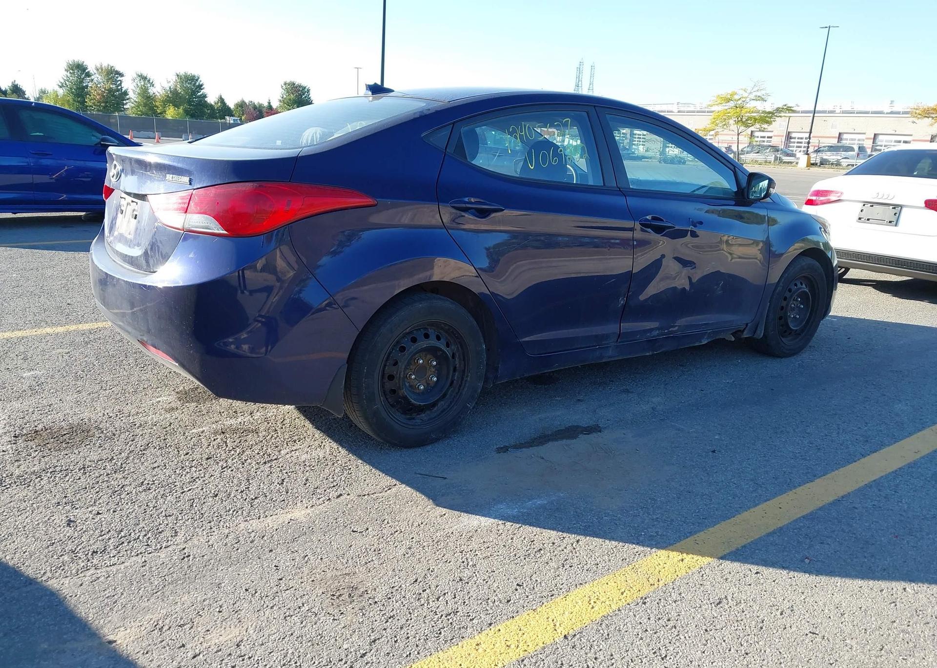 2012 HYUNDAI ELANTRA GLS