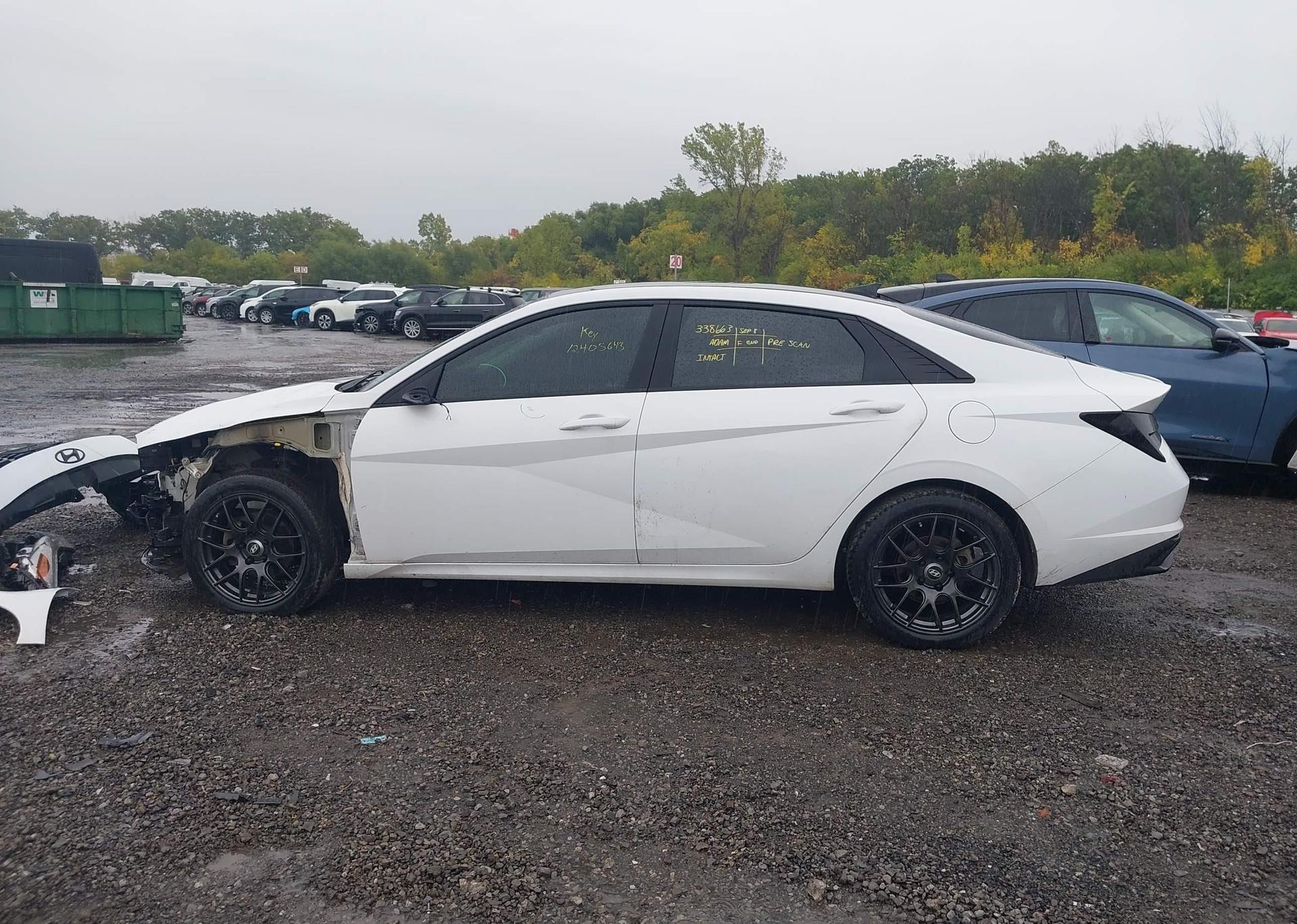 2023 HYUNDAI ELANTRA