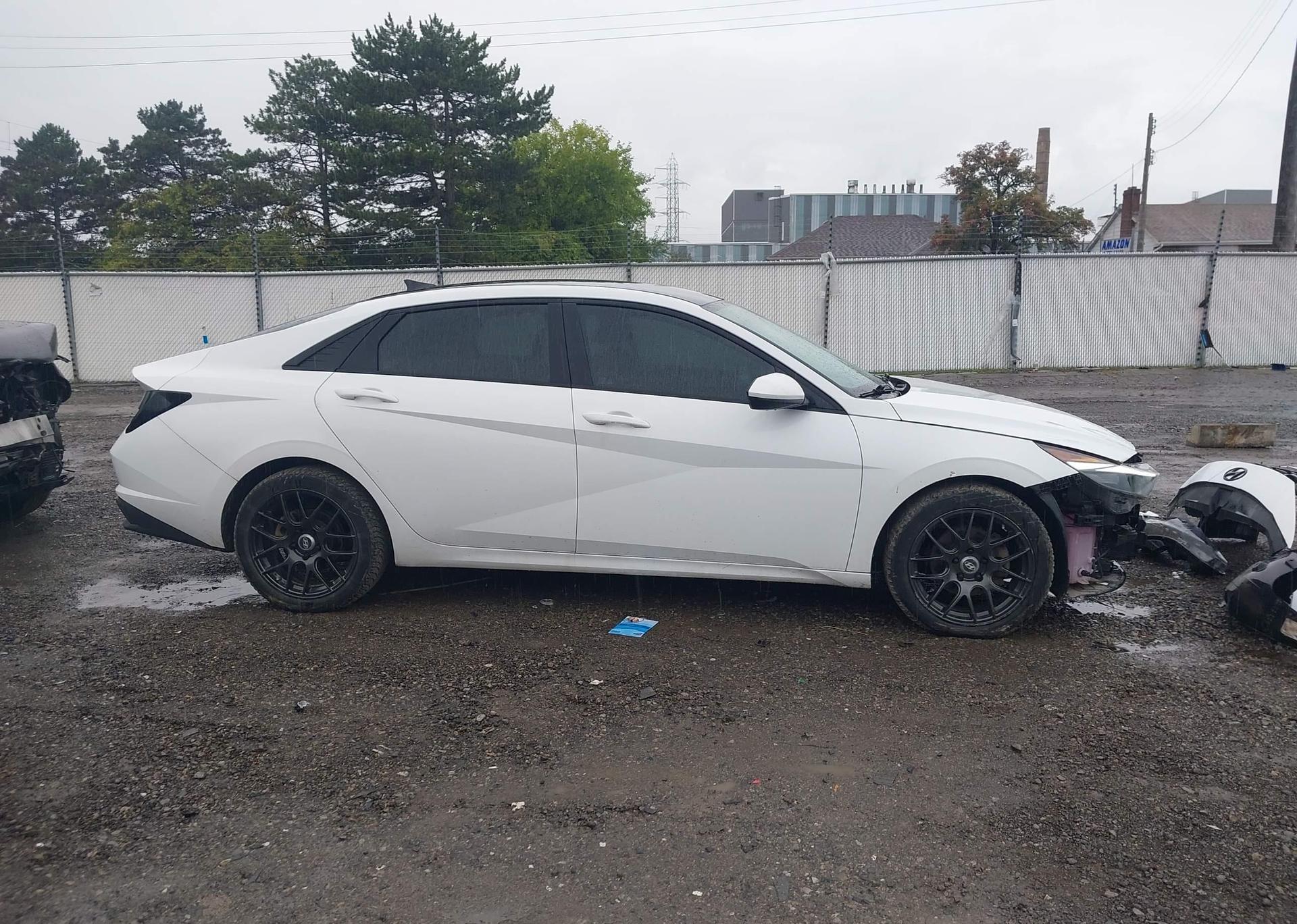 2023 HYUNDAI ELANTRA