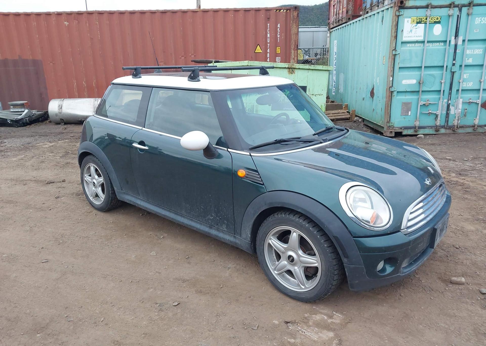 2010 MINI COOPER CLASSIC
