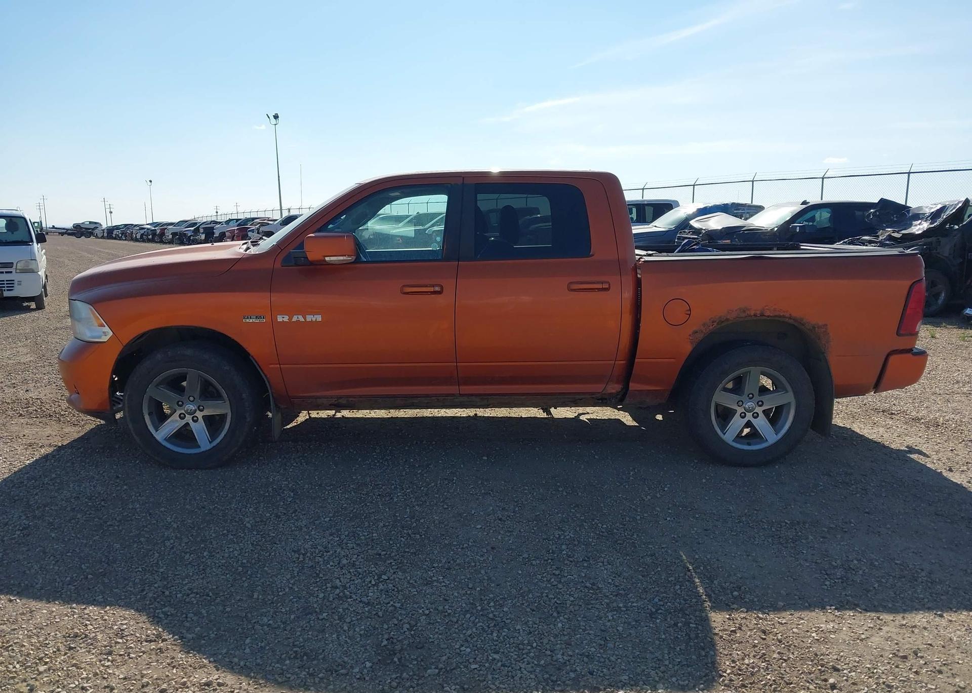 2010 DODGE RAM 1500 SLT