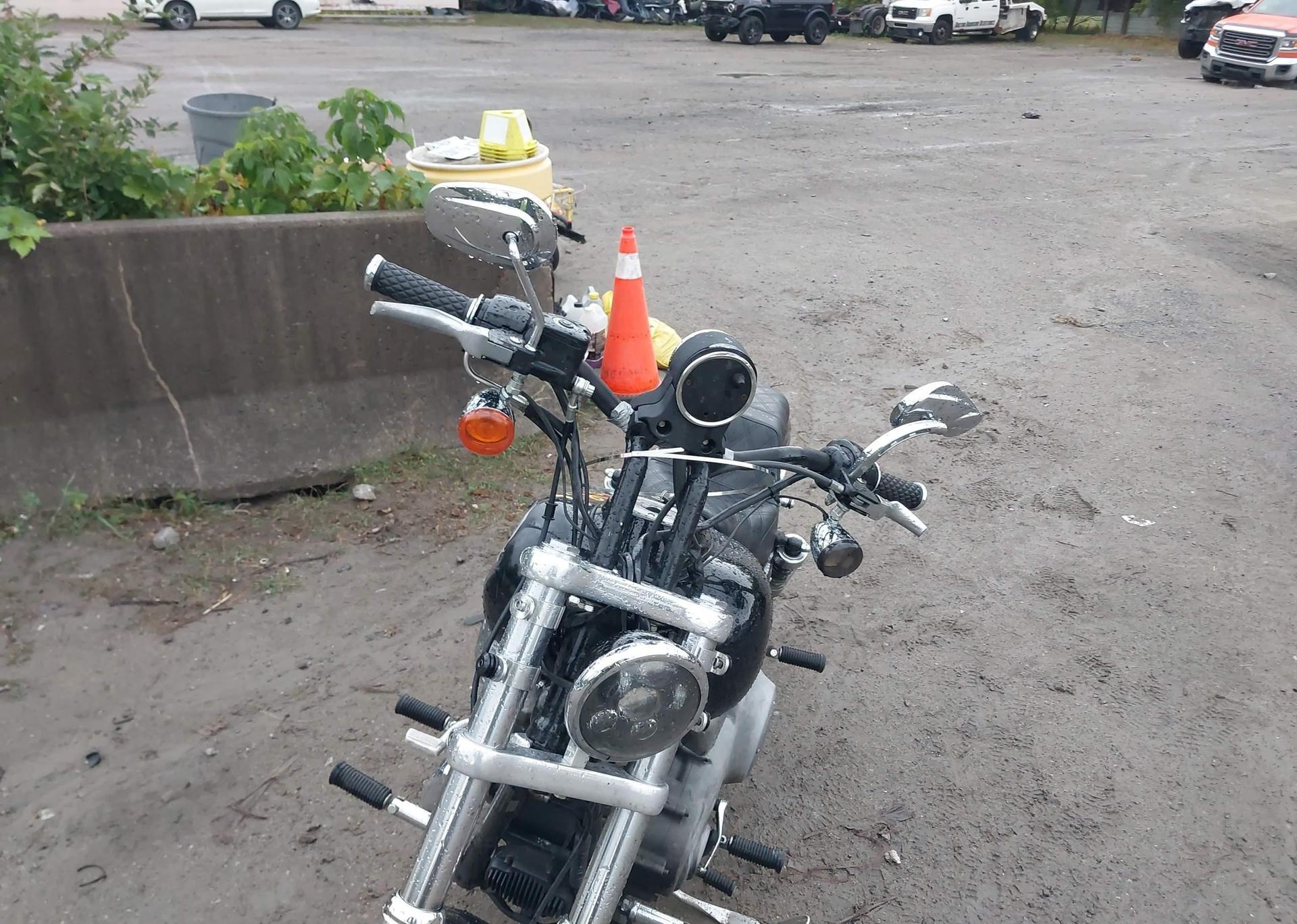 2010 HARLEY-DAVIDSON FXD