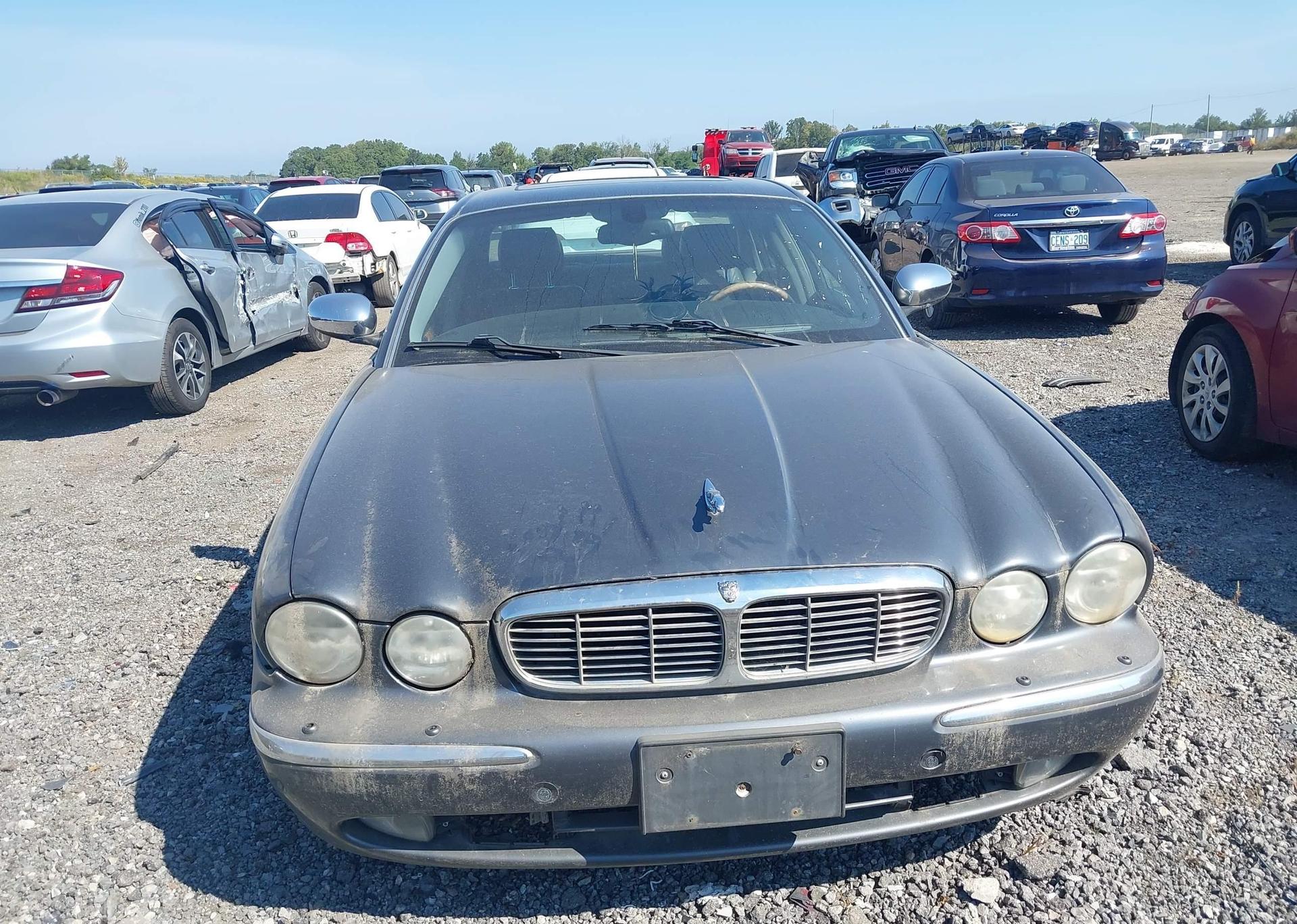 2004 JAGUAR VANDENPLAS