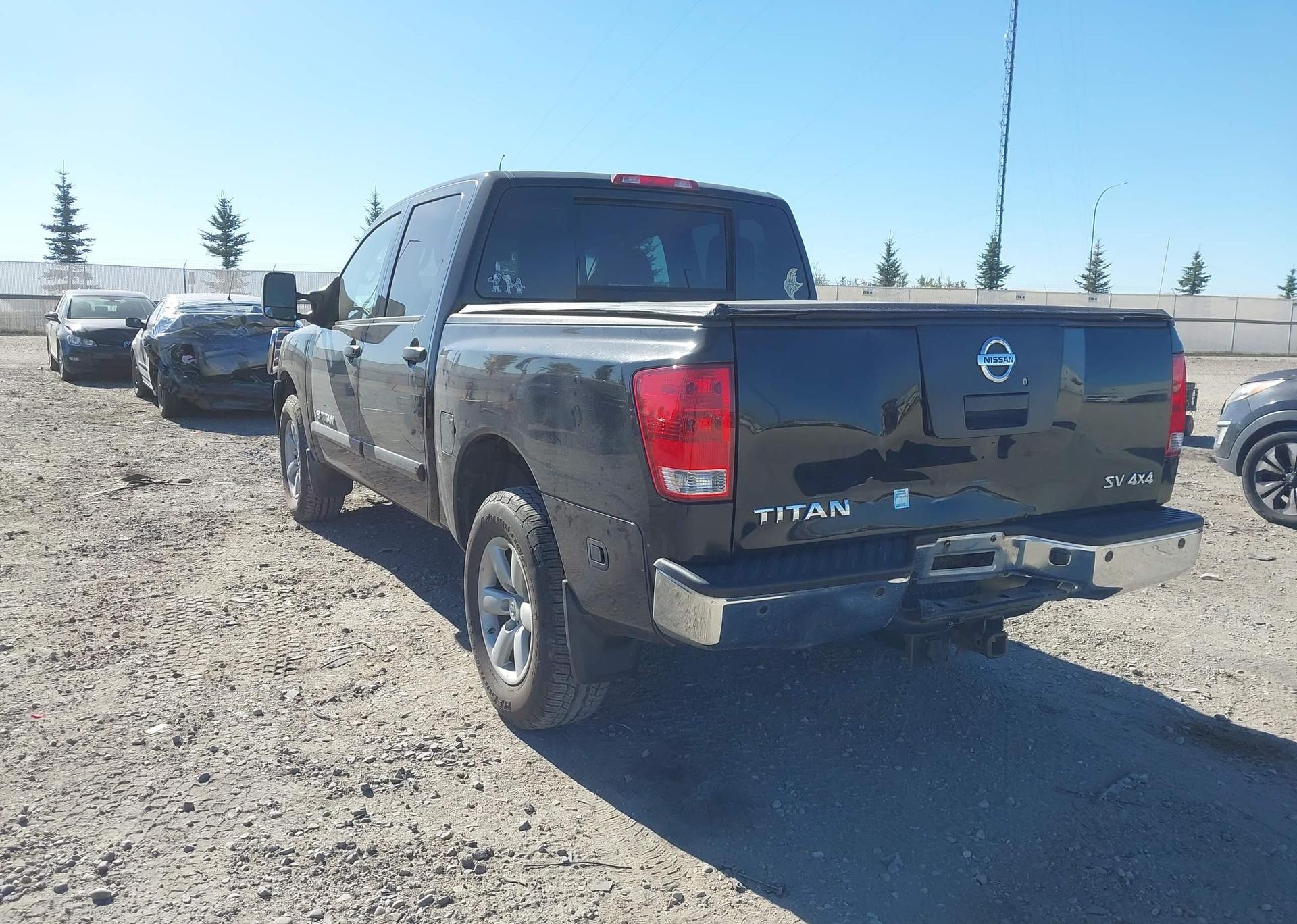2012 NISSAN TITAN PRO-4X