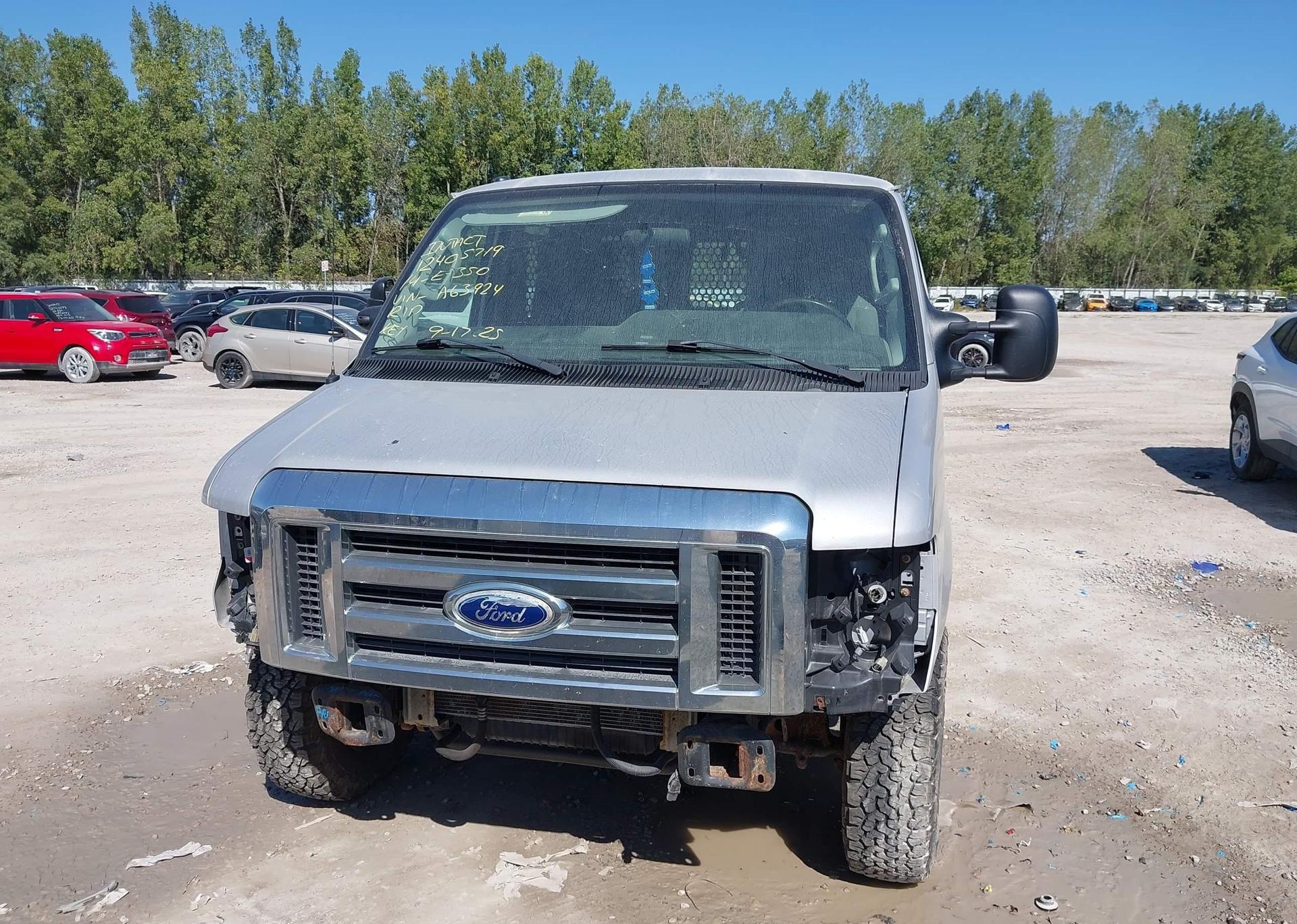 2014 FORD E-350 SUPER DUTY COMMERCIAL